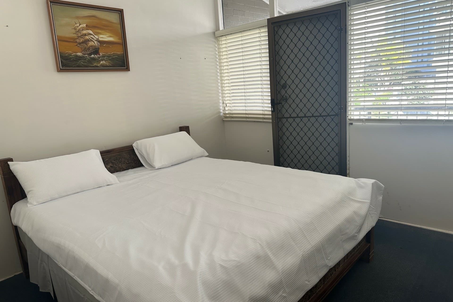 4/118 Old Burleigh Road Broadbeach QLD, Broadbeach - Thumbnail 4