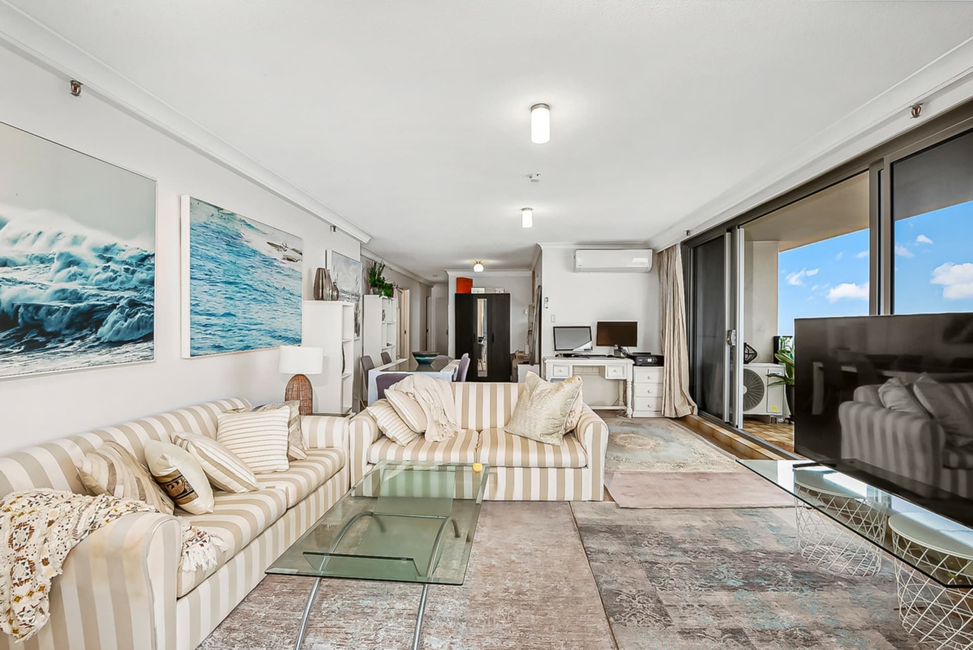 12C/1 Albert Avenue Broadbeach Qld, Broadbeach - Thumbnail 4