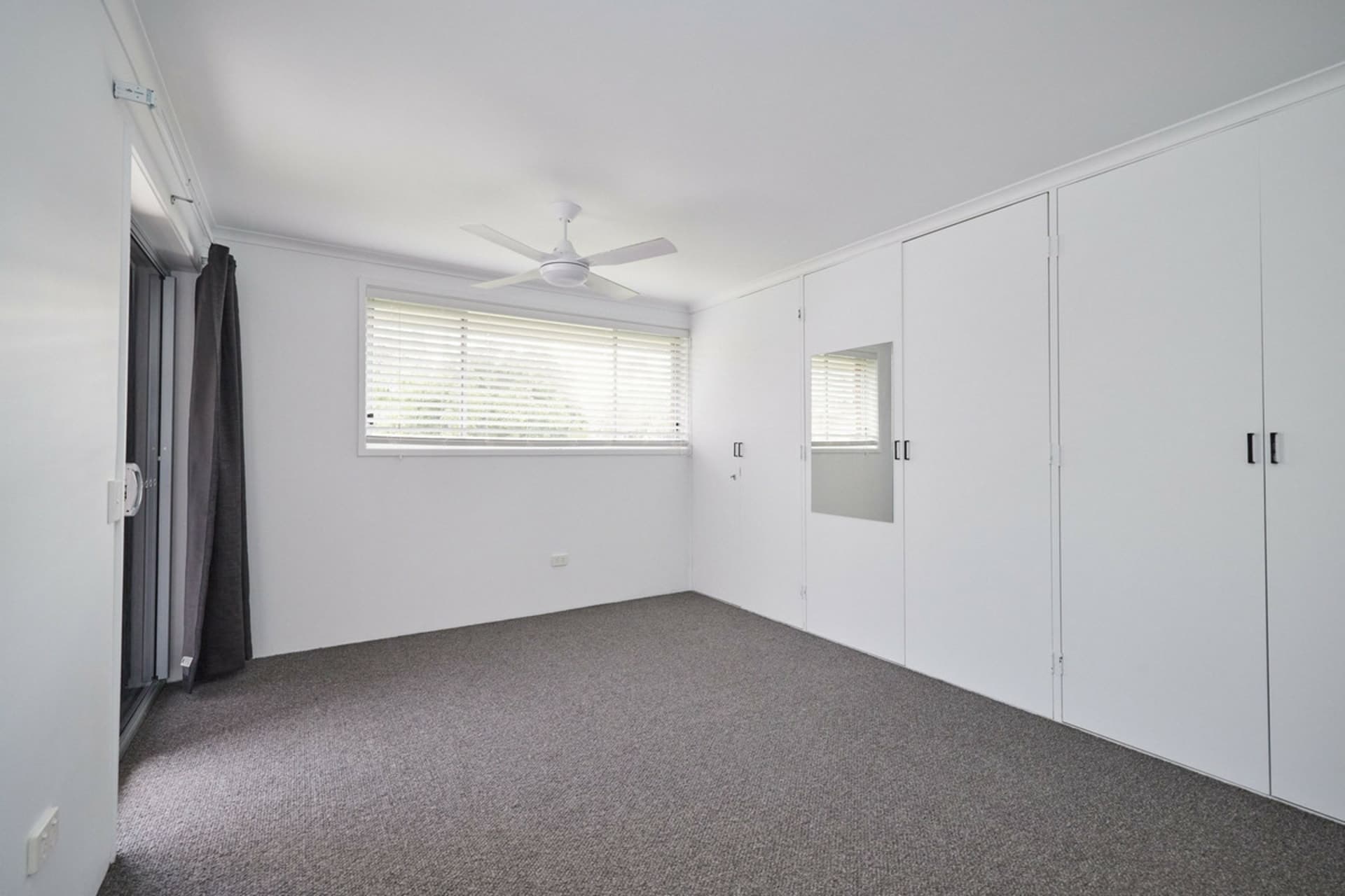 13/111 Old Burleigh Road Broadbeach QLD, Broadbeach - Thumbnail 5