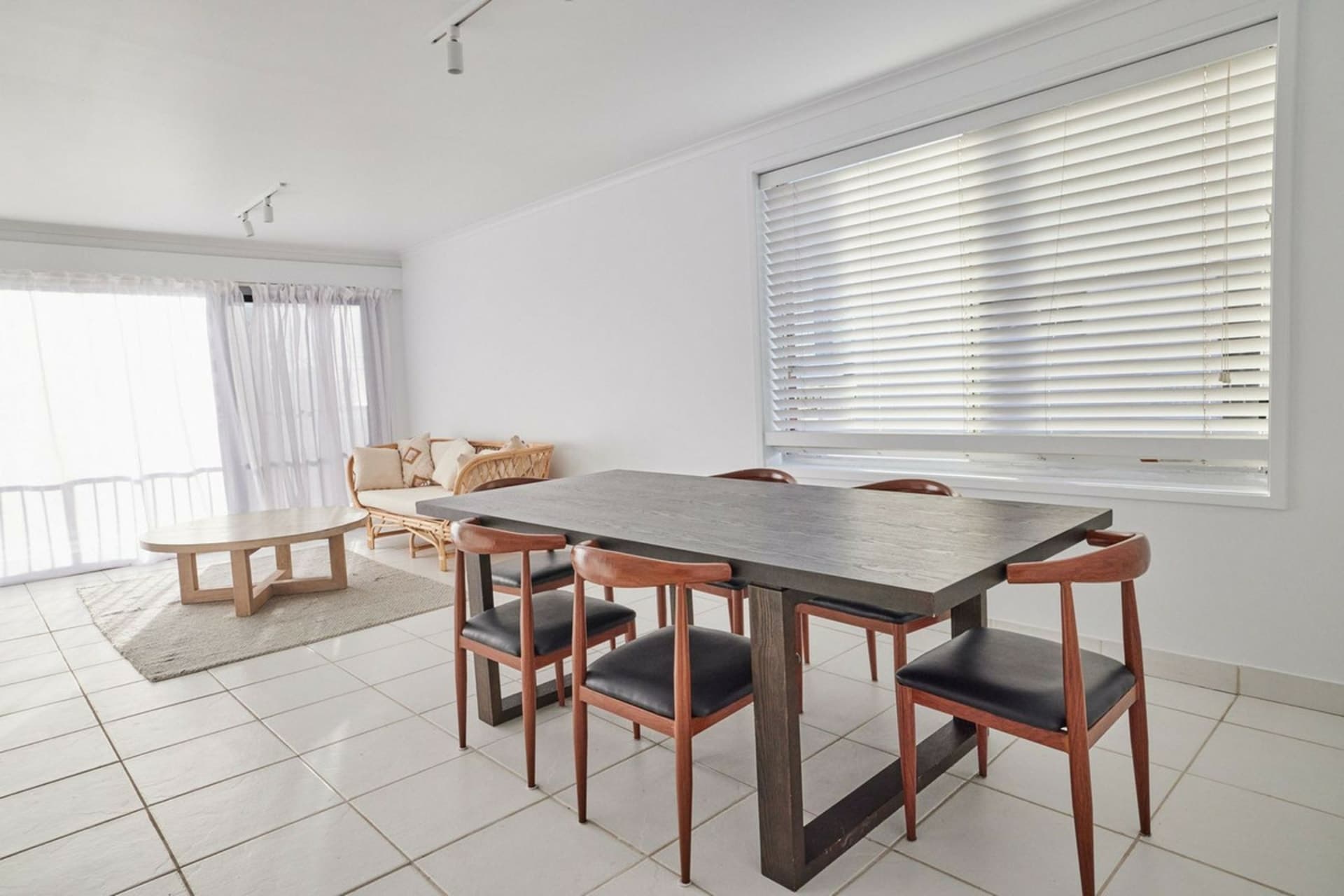 13/111 Old Burleigh Road Broadbeach QLD, Broadbeach - Thumbnail 8