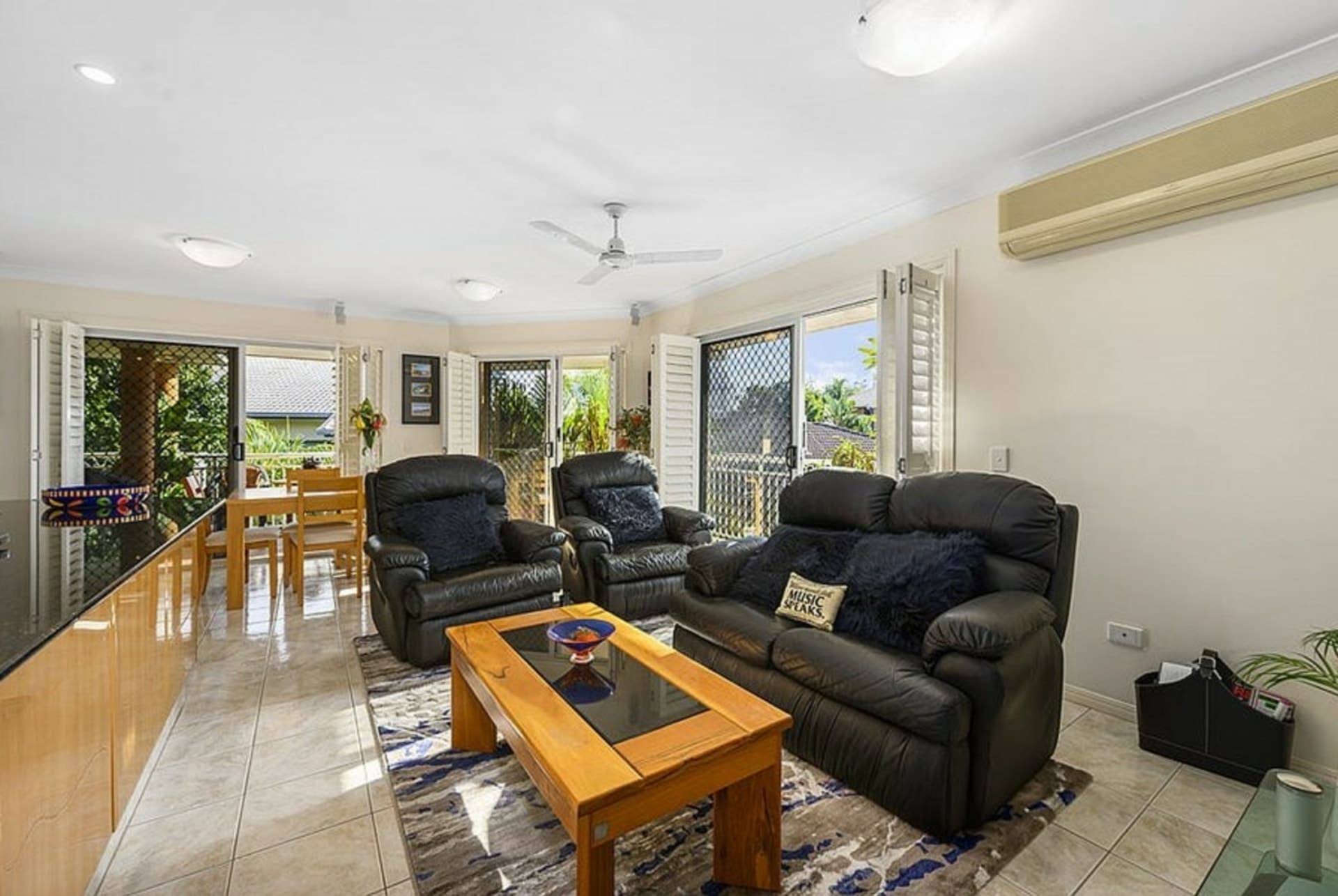 6/37 Chelsea Avenue Broadbeach QLD, Broadbeach - Thumbnail 3
