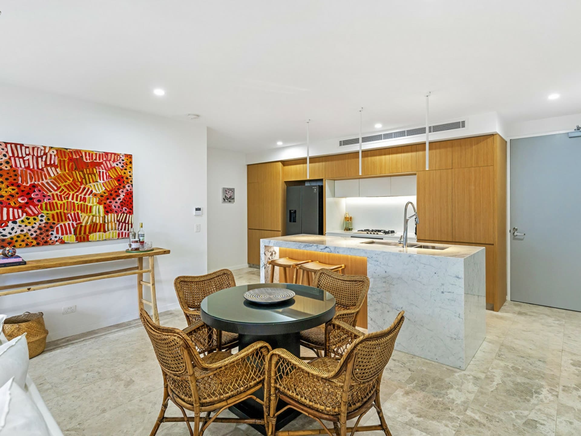 502/95 Old Burleigh Road Broadbeach QLD, Broadbeach - Thumbnail 5