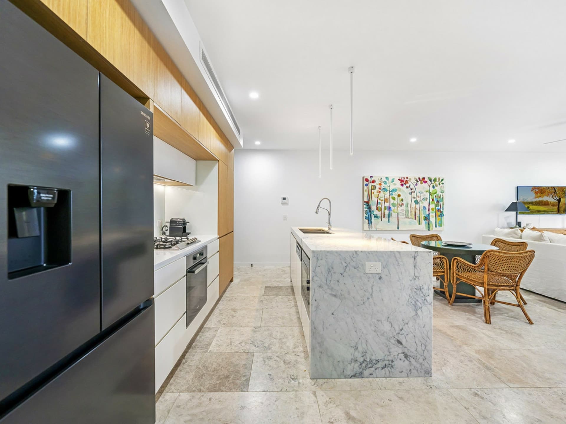 502/95 Old Burleigh Road Broadbeach QLD, Broadbeach - Thumbnail 6