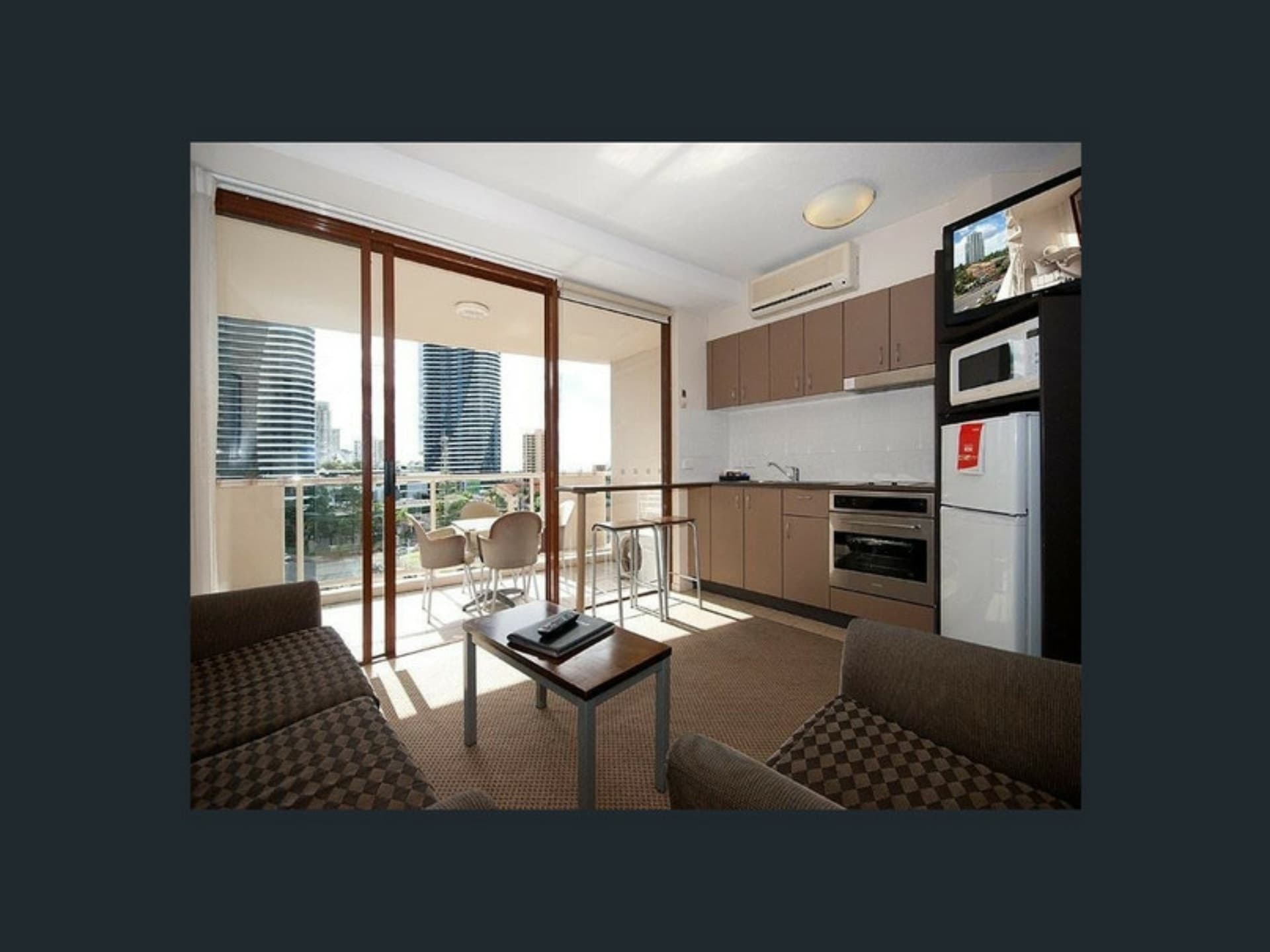904/42 Surf Parade Broadbeach QLD, Broadbeach - Thumbnail 2
