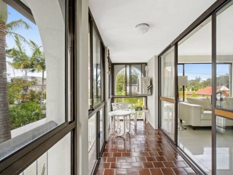 3/35 Armrick Avenue Broadbeach QLD, Broadbeach - Thumbnail 7
