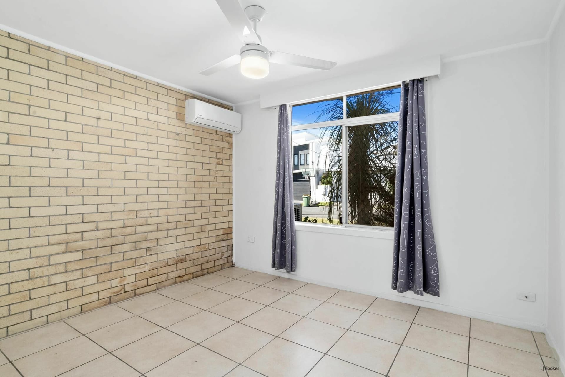 1/5 Lotus Key Broadbeach Waters QLD, Broadbeach Waters - Thumbnail 4