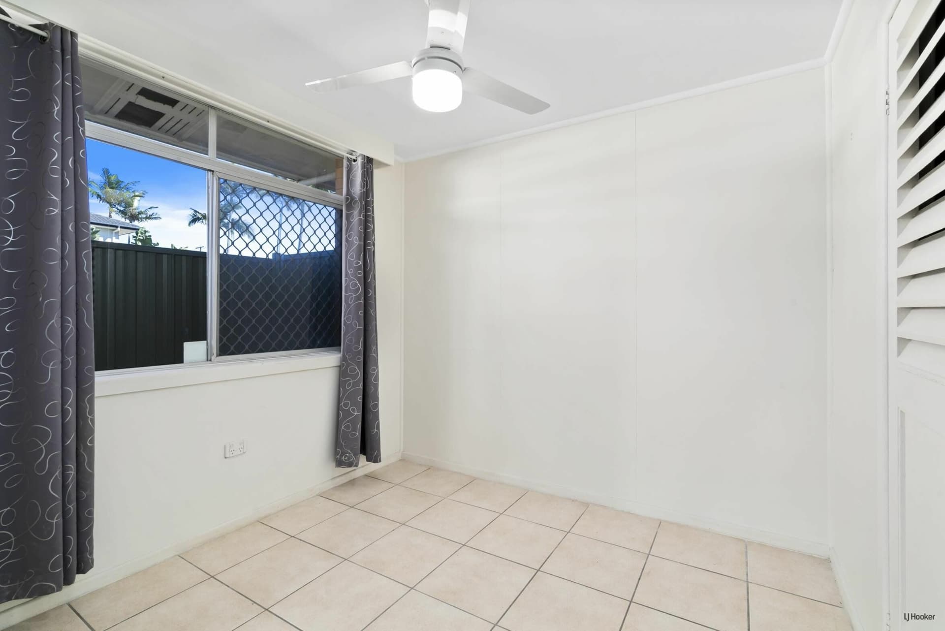 1/5 Lotus Key Broadbeach Waters QLD, Broadbeach Waters - Thumbnail 6