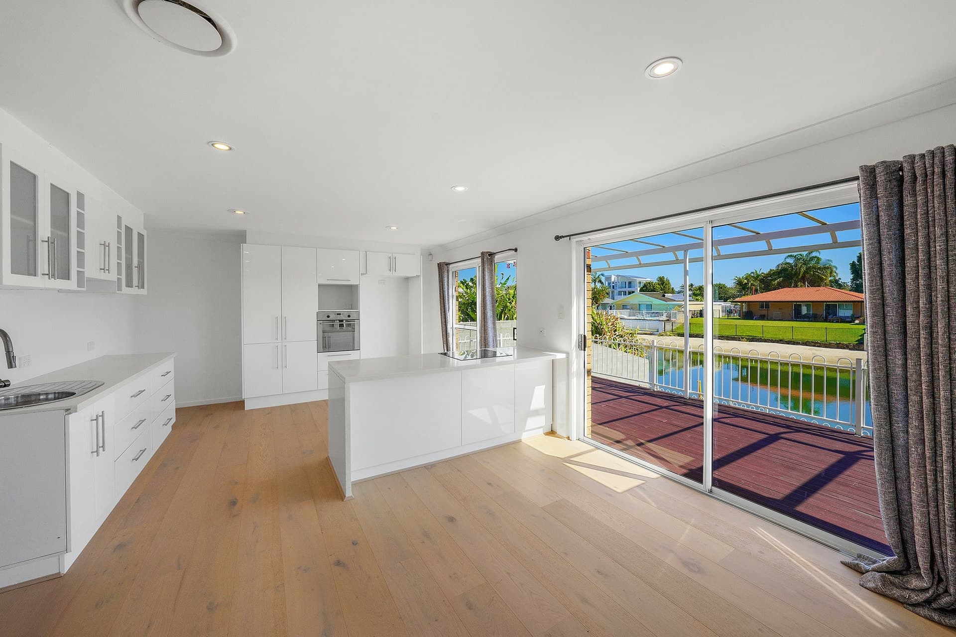 11 Flamingo Key Broadbeach Waters QLD, Broadbeach Waters - Thumbnail 7