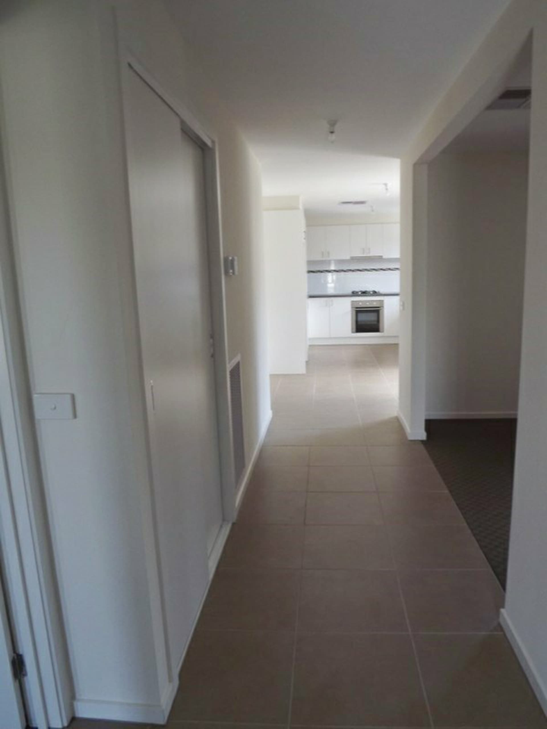 1/33 Ferguson Street Broadford VIC, Broadford - Thumbnail 5
