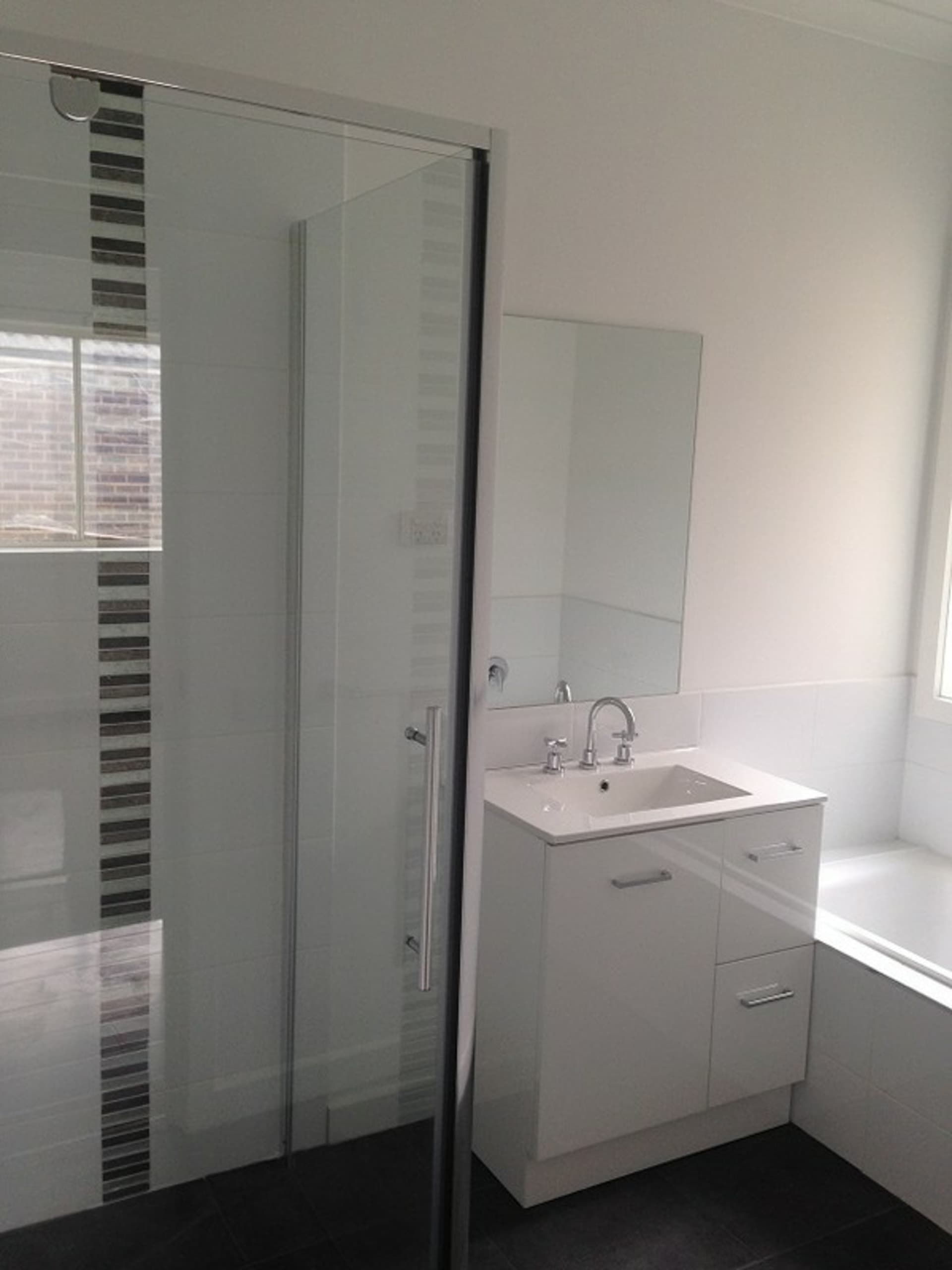 Unit 1/212B High Street, Broadford, Broadford - Thumbnail 4