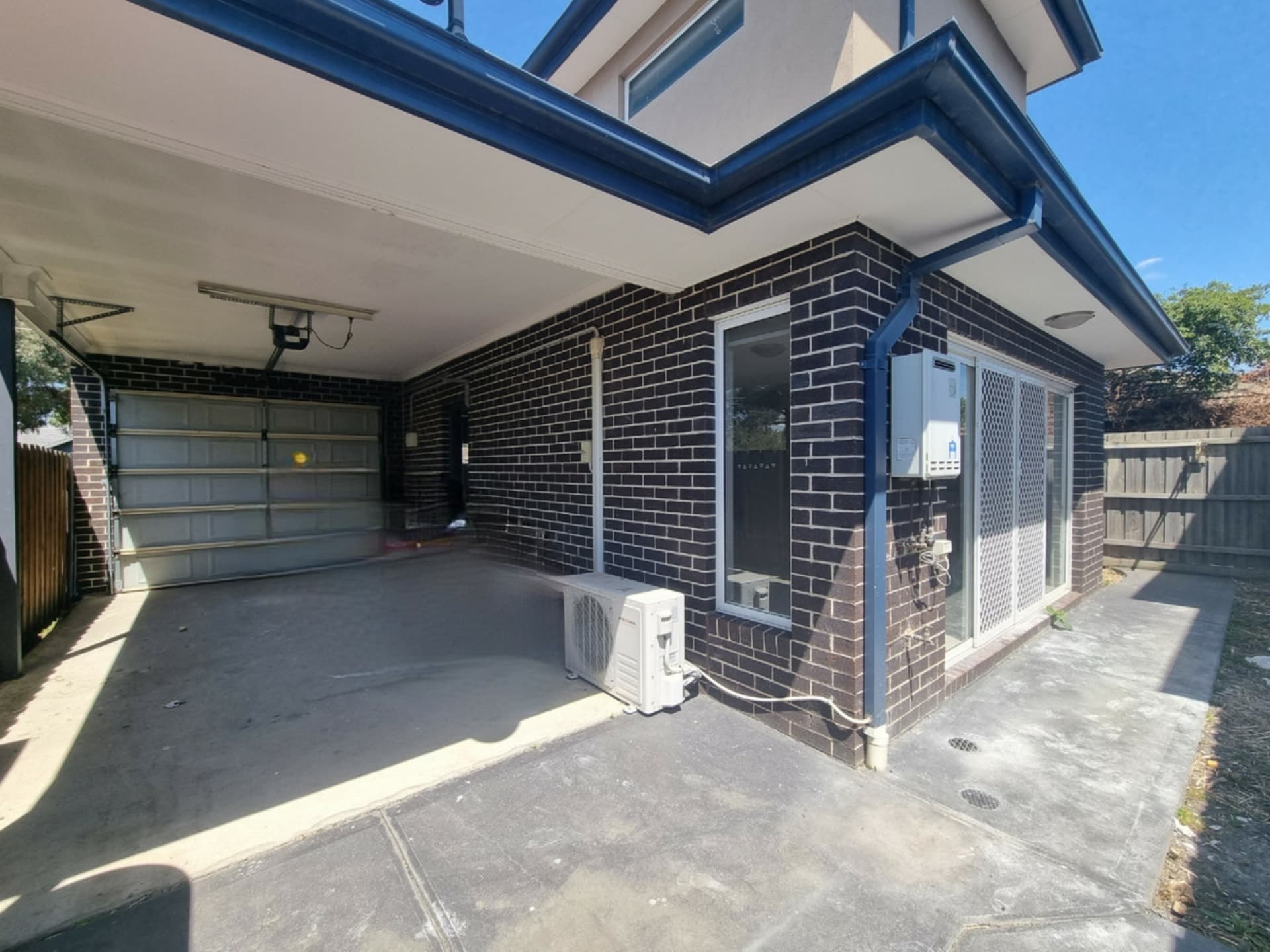 1/211 Widford Street Broadmeadows VIC, Broadmeadows - Image 1