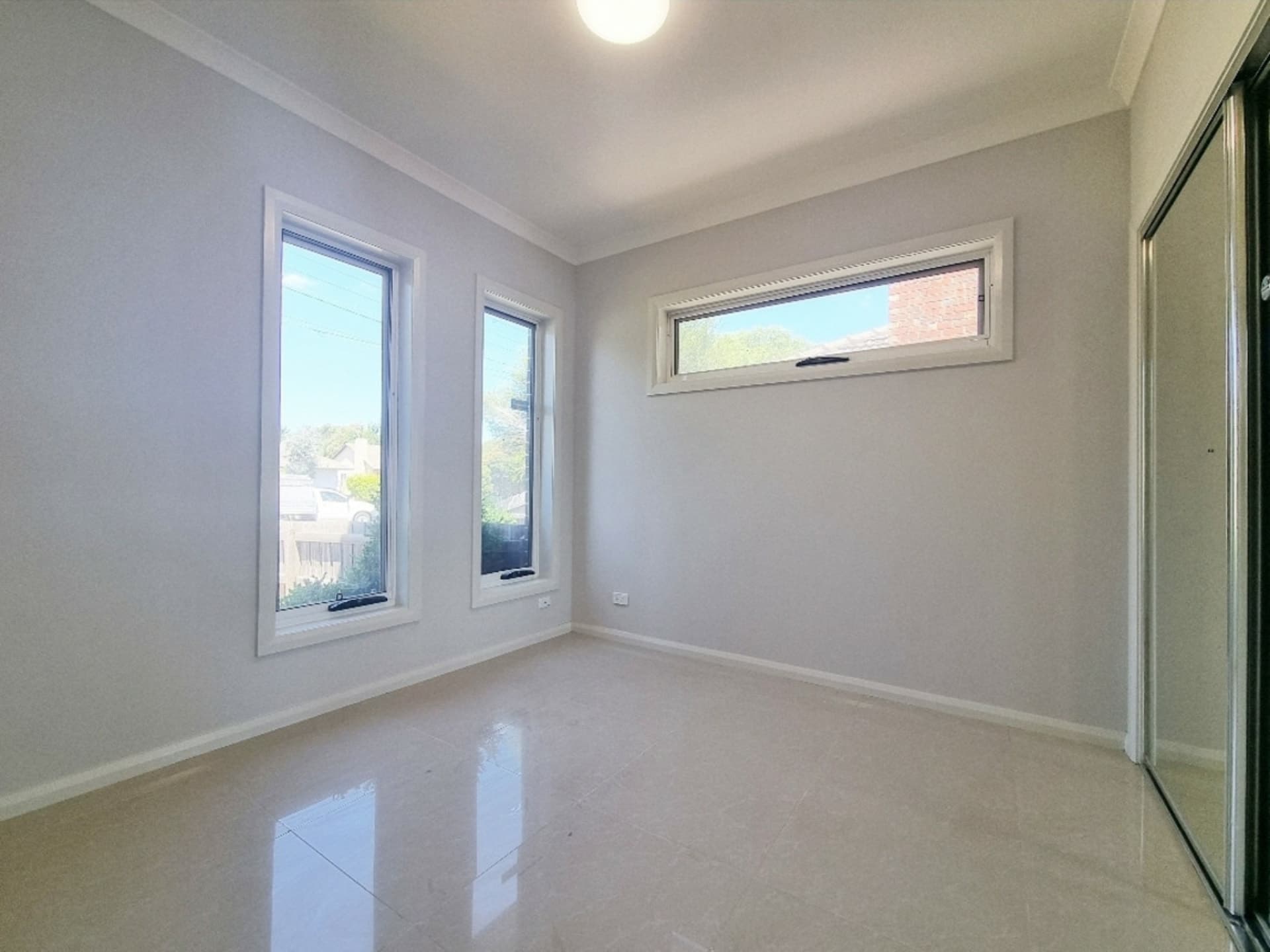 1/211 Widford Street Broadmeadows VIC, Broadmeadows - Thumbnail 3