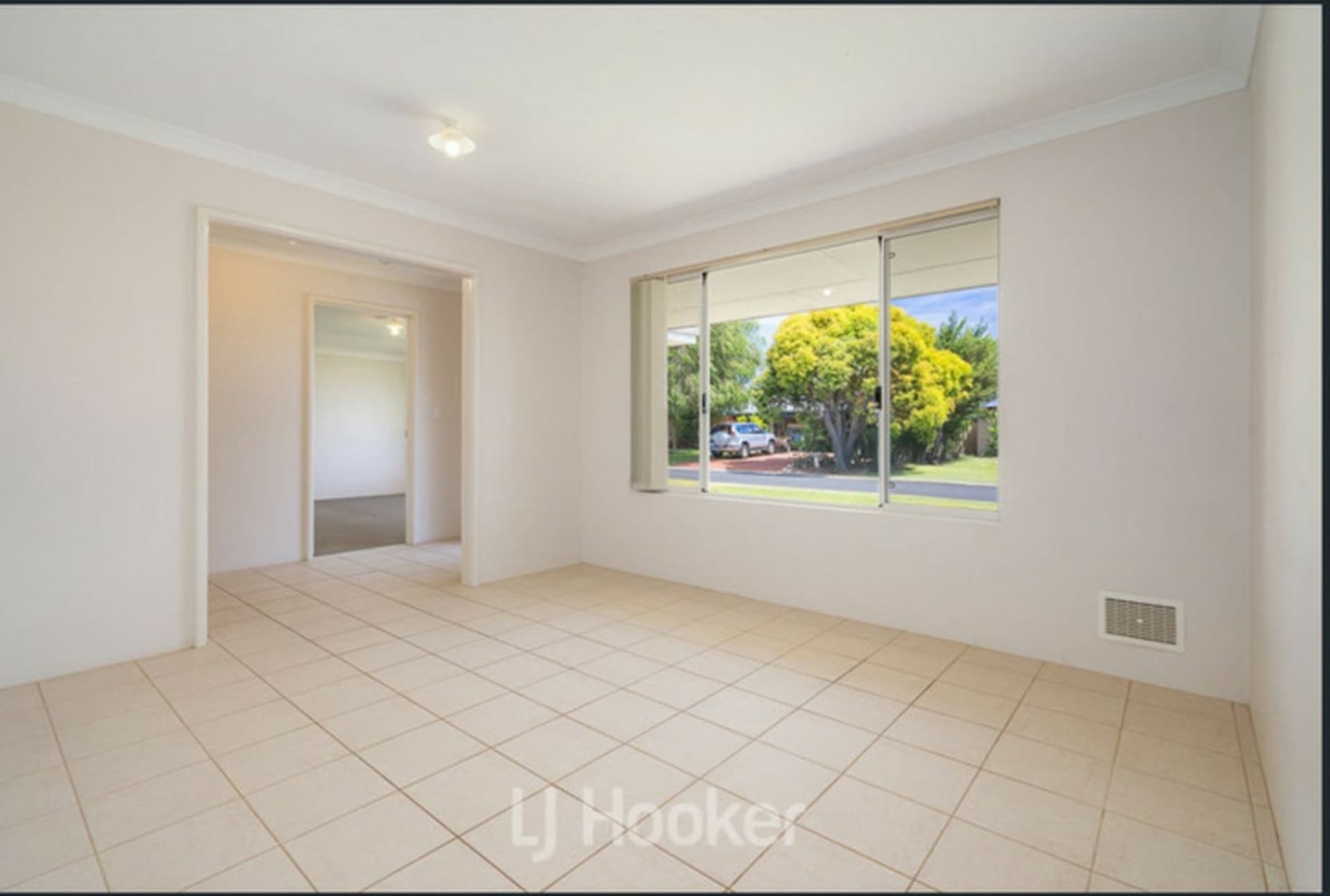 16 Darter Street Broadwater WA, Broadwater - Thumbnail 7