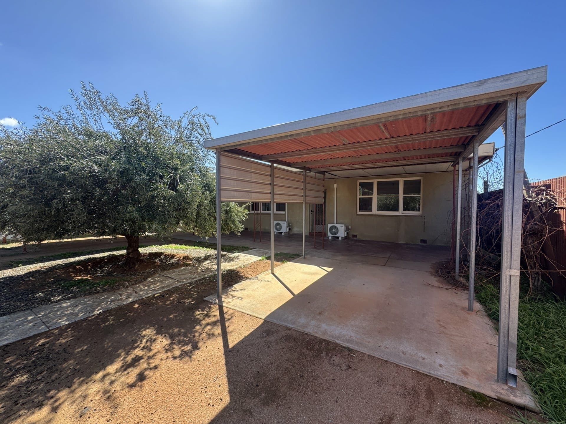 2/64 Buck Street Broken Hill NSW, Broken Hill - Image 1