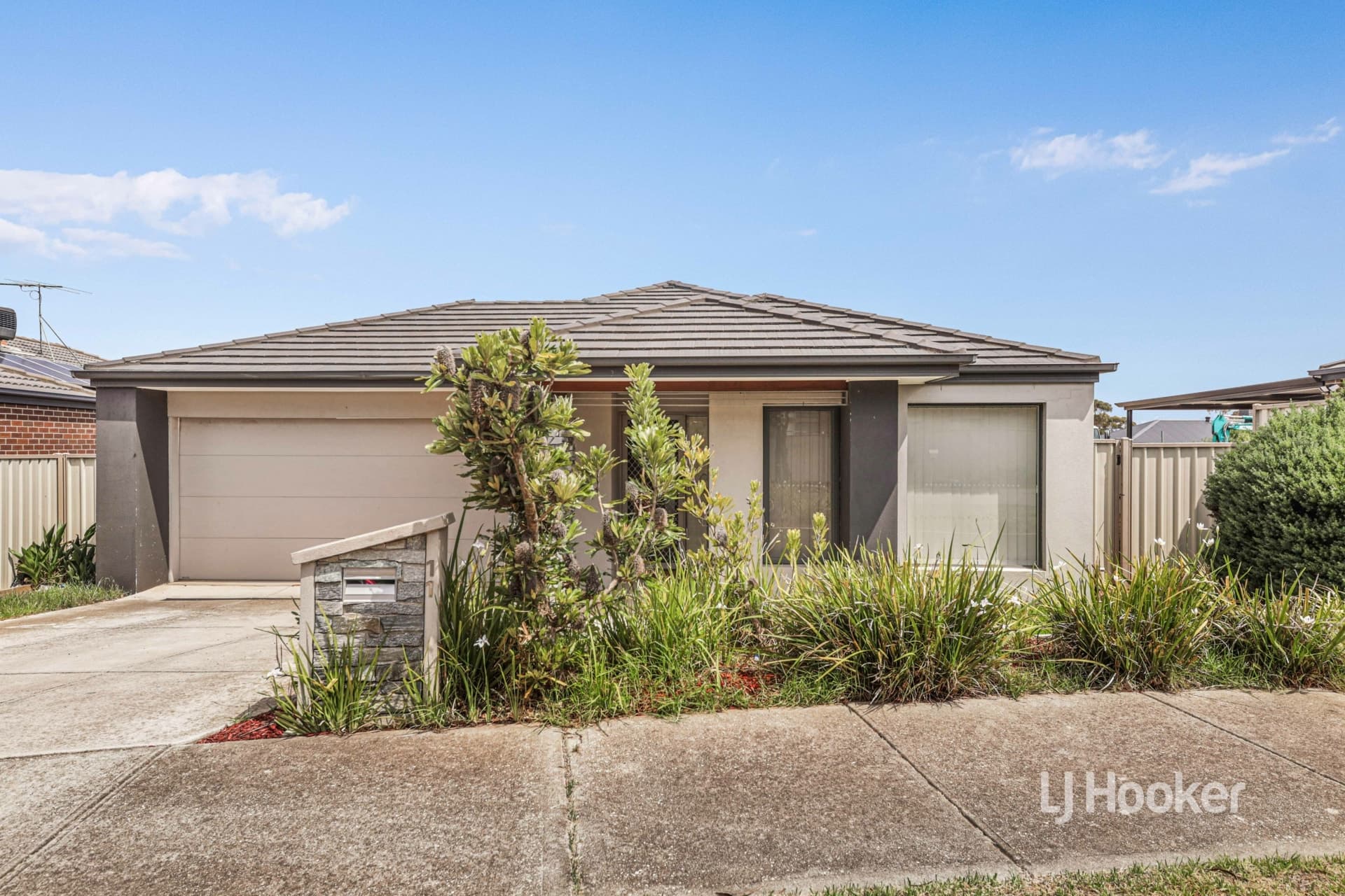 11 Raven Street Brookfield VIC, Brookfield - Thumbnail 2