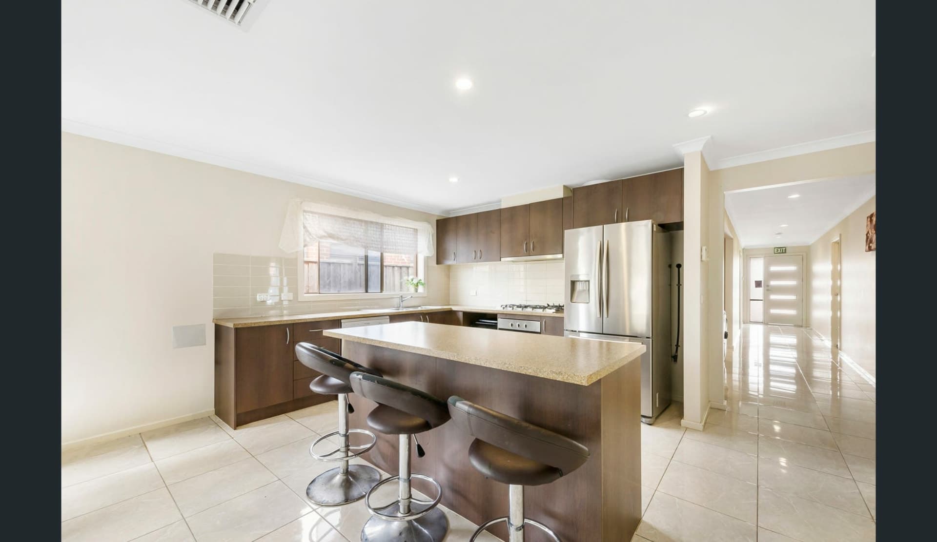 42 Saltbush Crescent Brookfield VIC, Brookfield - Thumbnail 4