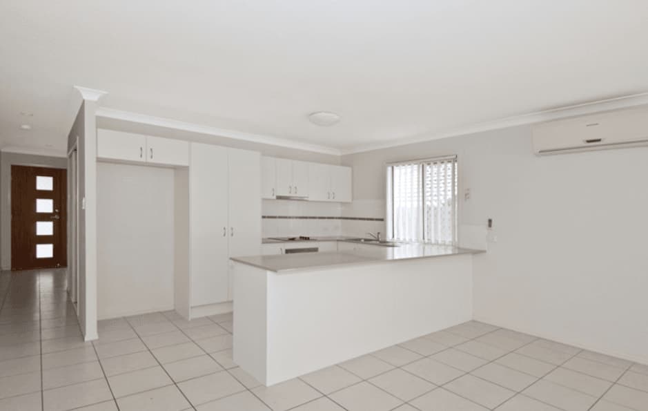 44 Alvine Drive, EAGLEBY, QLD 4207, Eagleby - Thumbnail 2