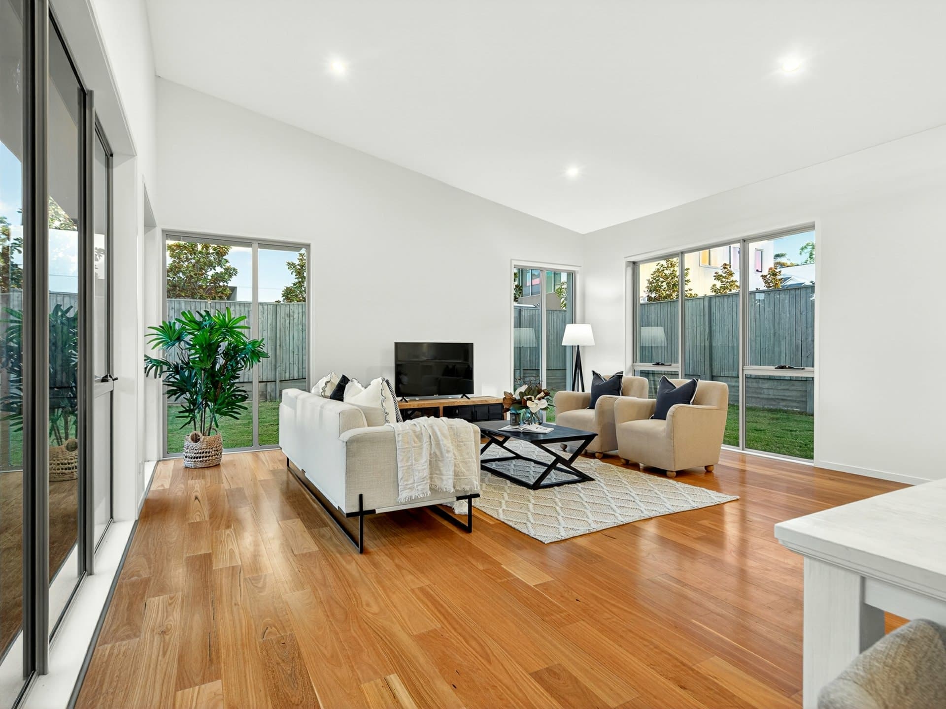 48 Monterey Circuit Brookwater QLD, Brookwater - Thumbnail 4