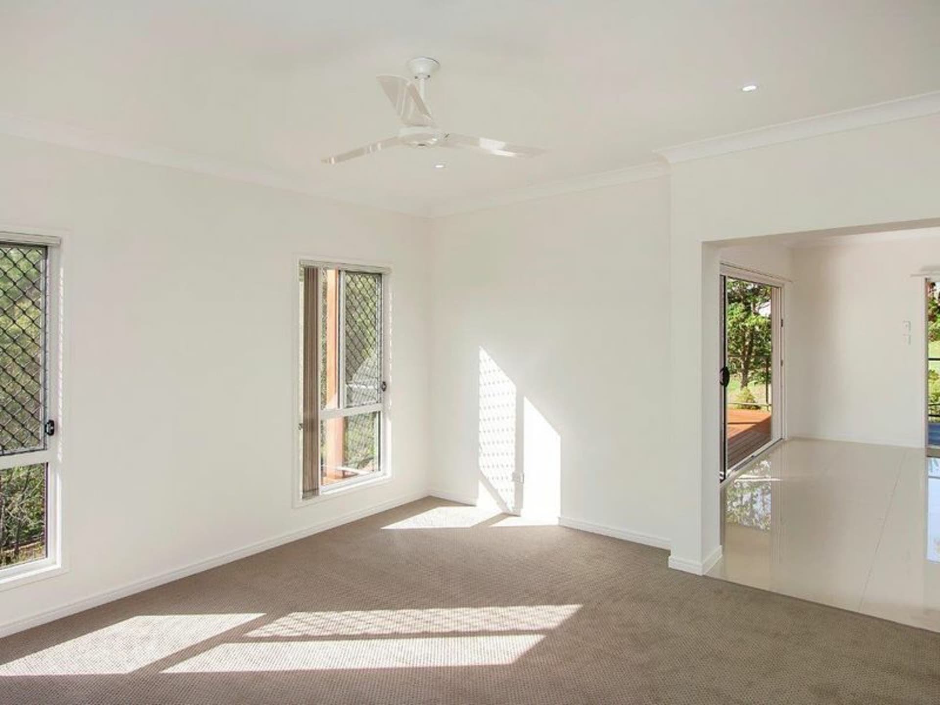15 Verbena Crescent Brookwater QLD, Brookwater - Thumbnail 6
