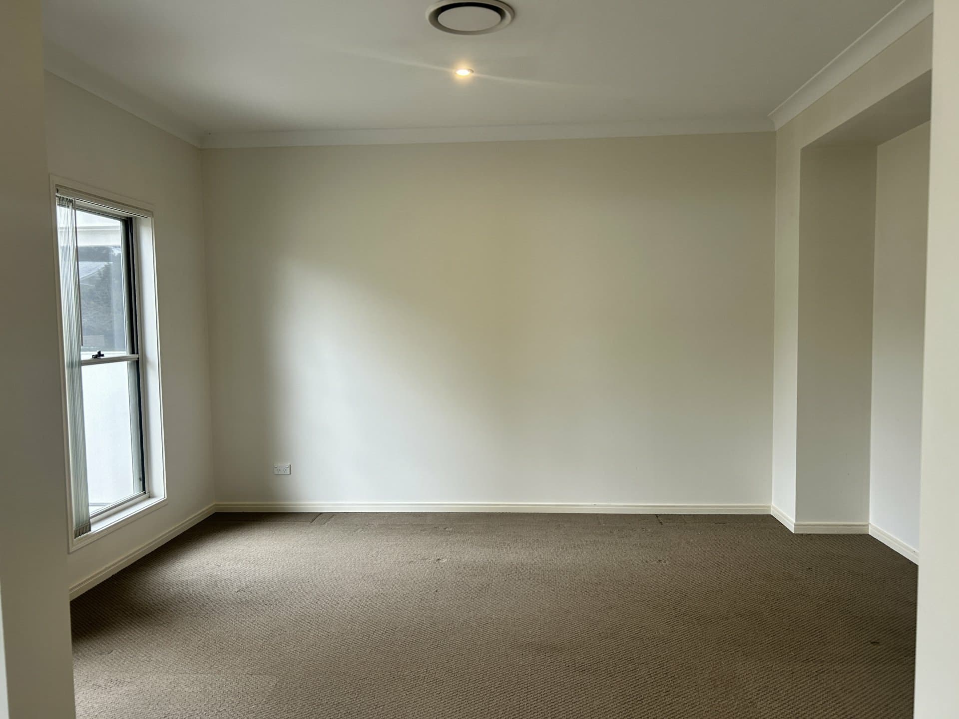 4 Lomandra Court Brookwater QLD, Brookwater - Thumbnail 4