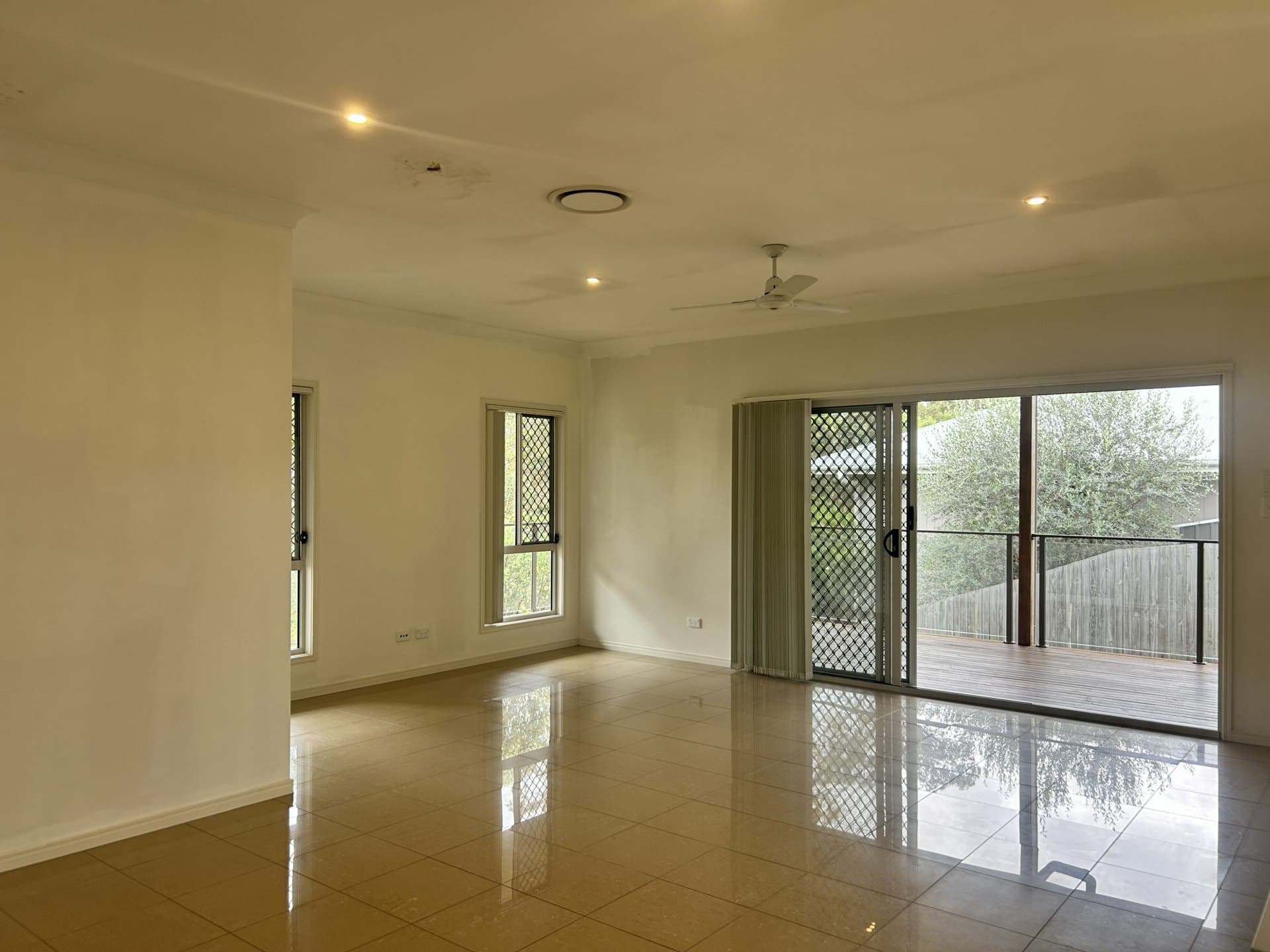 4 Lomandra Court Brookwater QLD, Brookwater - Thumbnail 8