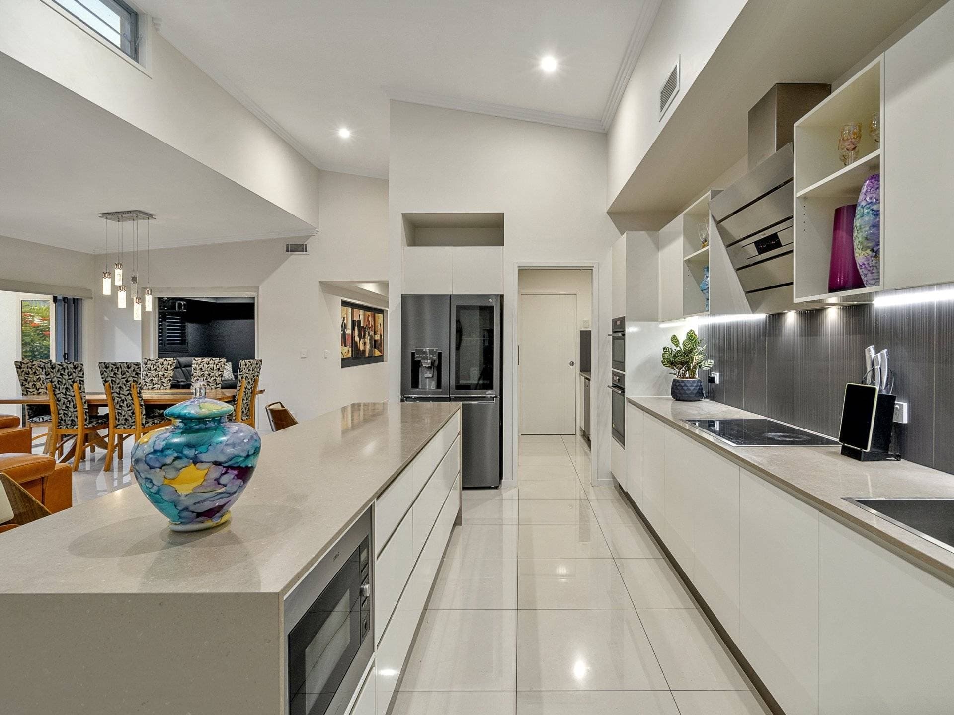 32 Monterey Circuit Brookwater QLD, Brookwater - Thumbnail 5