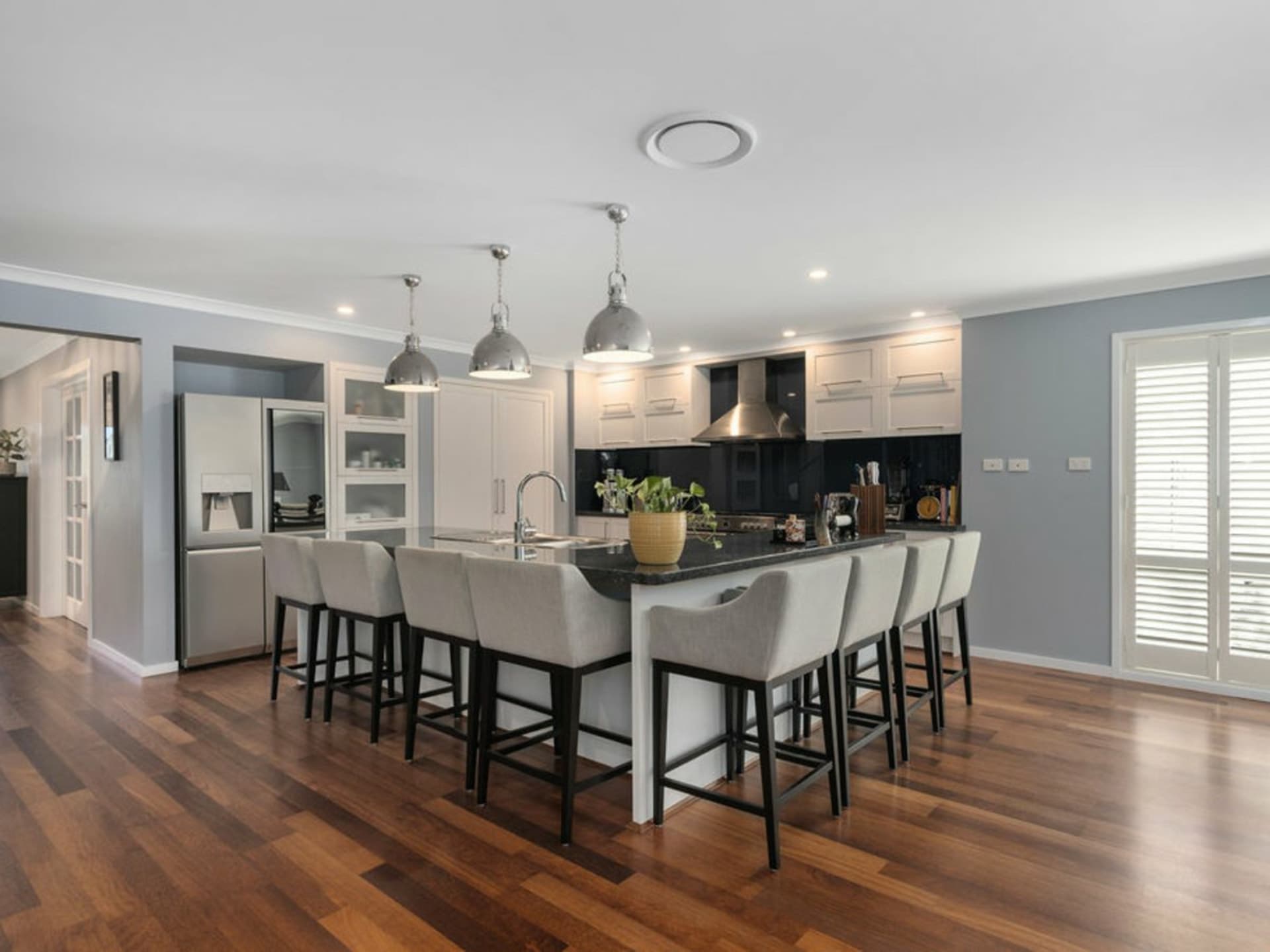 6 Waterhousia Crescent Brookwater QLD, Brookwater - Thumbnail 4