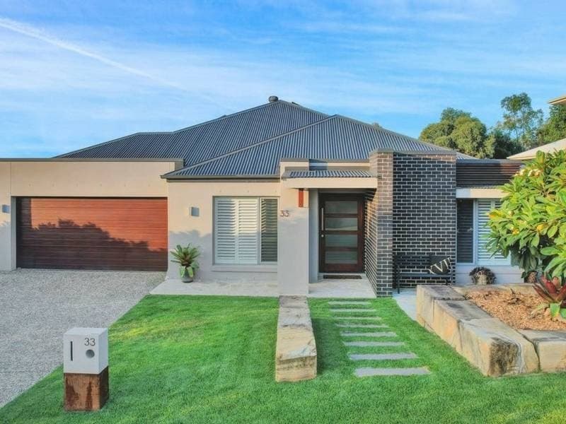 33 Crest Ridge Parade Brookwater QLD, Brookwater - Thumbnail 2
