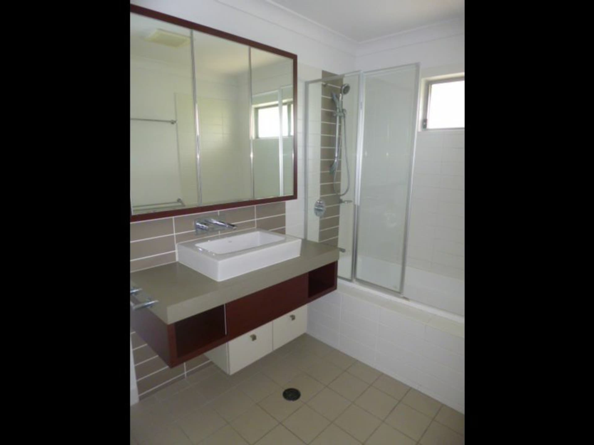 6 Ellerston Avenue Brookwater QLD, Brookwater - Thumbnail 6