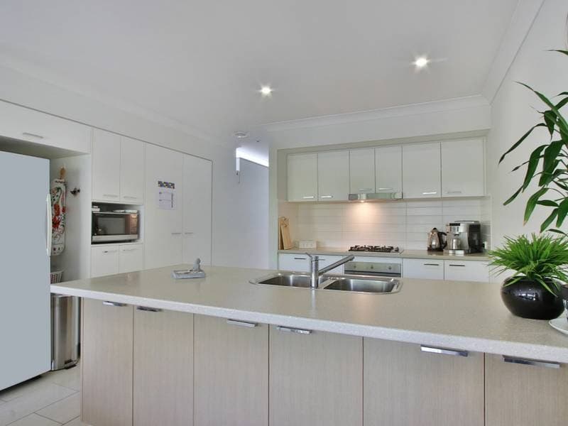 6 Kooyonga Place Brookwater QLD, Brookwater - Thumbnail 3