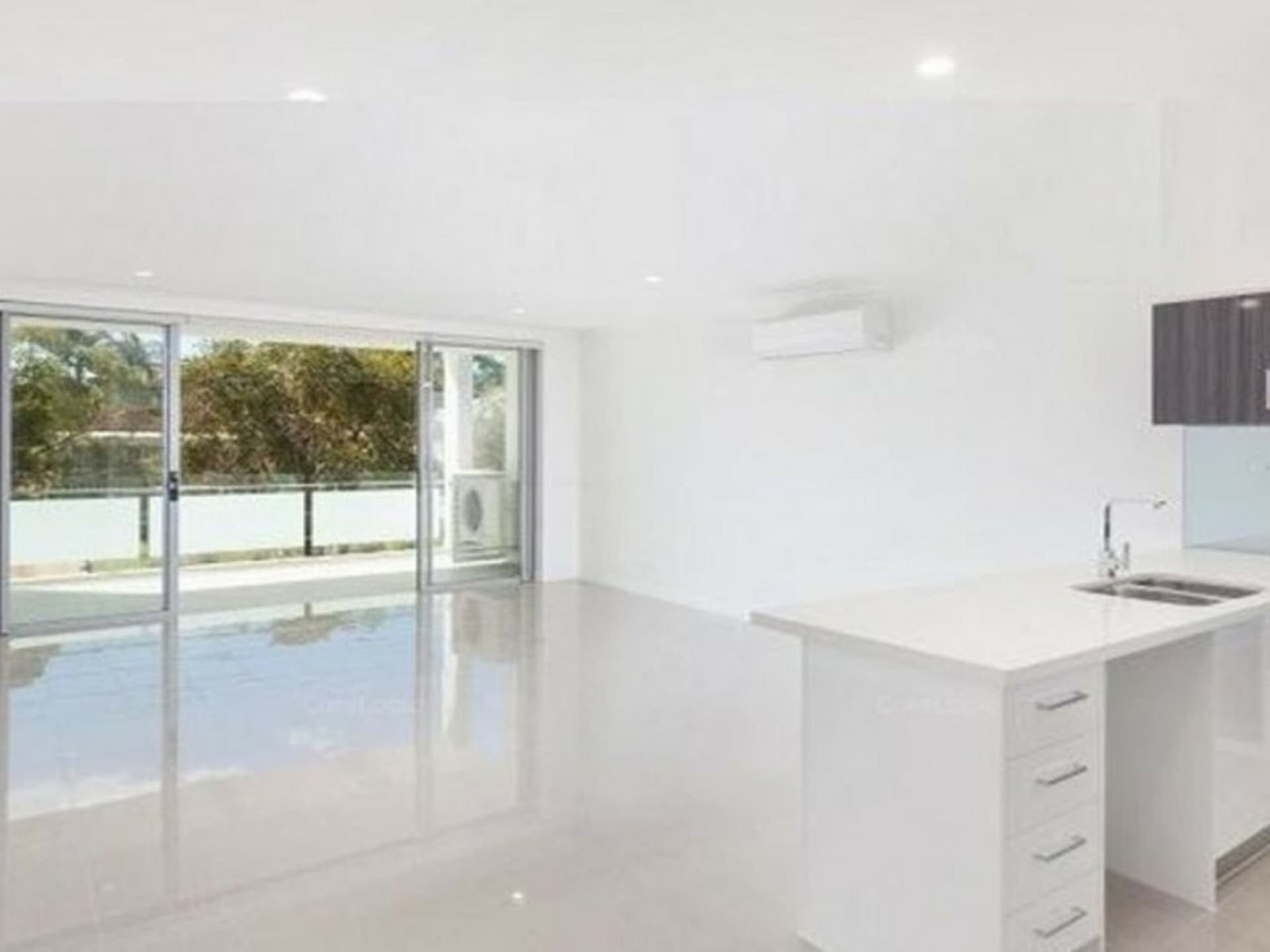 201/61 Oxford Street Bulimba QLD, Bulimba - Thumbnail 4
