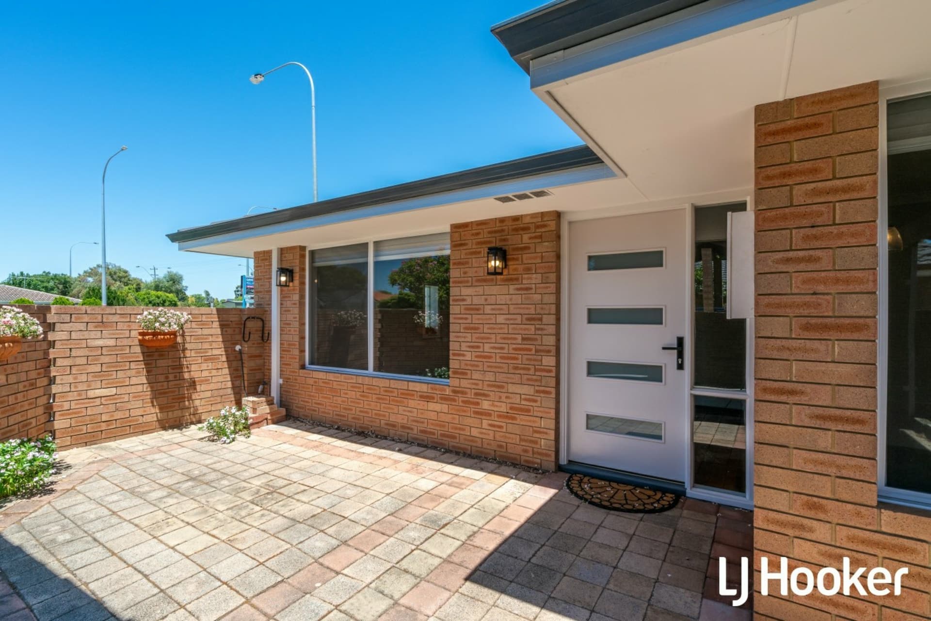 1/1 Wheatley Drive Bull Creek WA, Bull Creek - Image 1