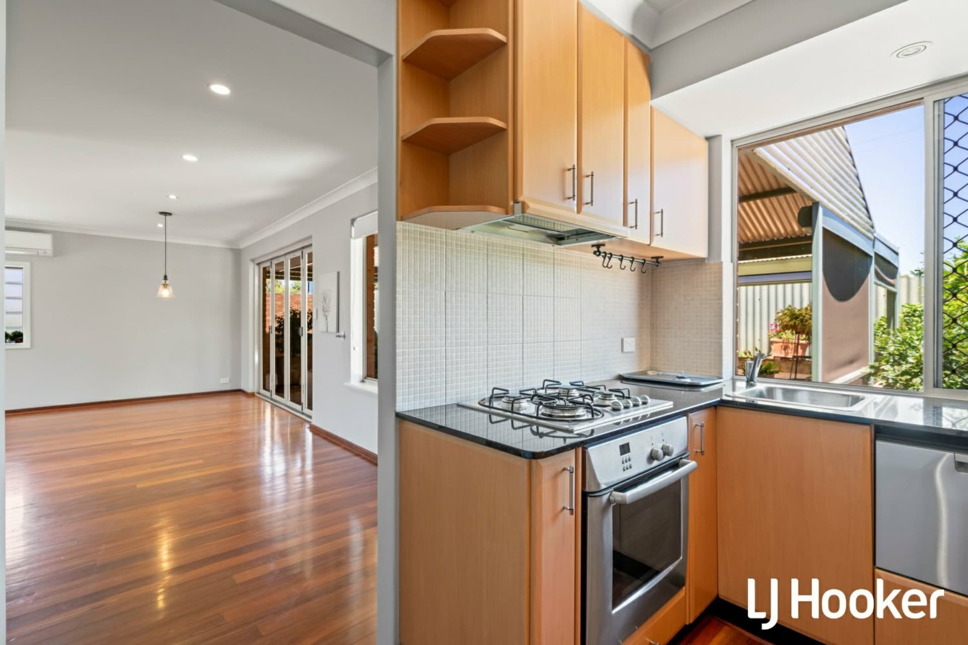 1/1 Wheatley Drive Bull Creek WA, Bull Creek - Thumbnail 5