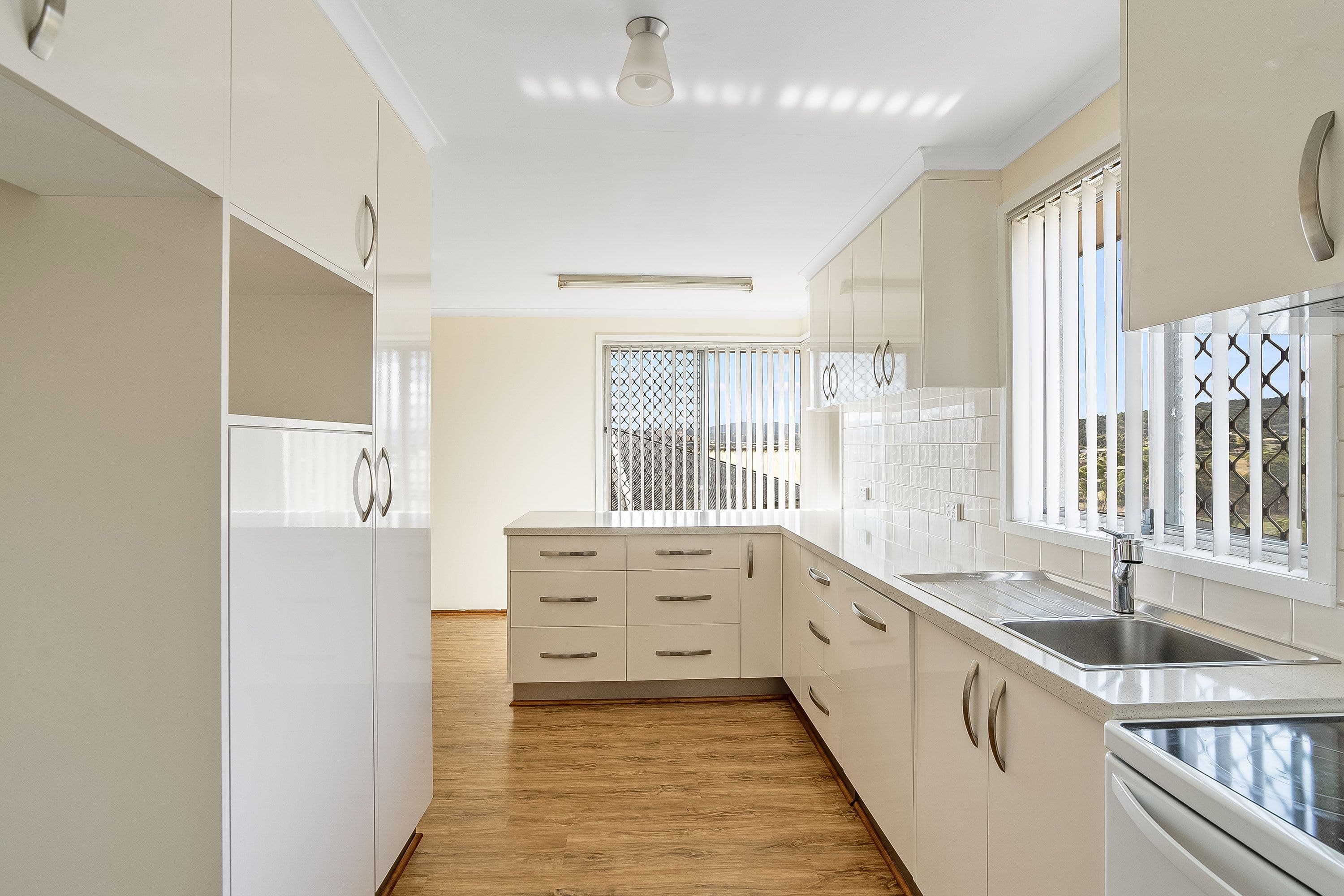 30 Holloway Drive, Herdsmans Cove TAS 7030, Herdsmans Cove - Thumbnail 3