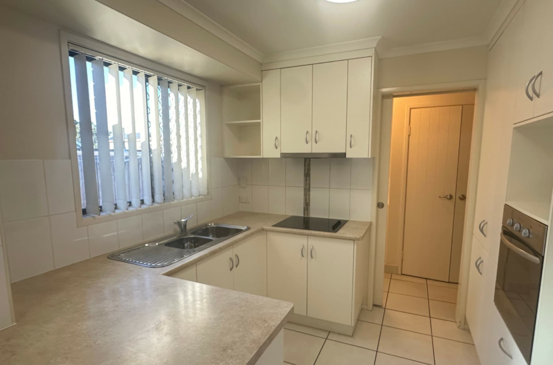 4/3 Robert Street Bundaberg South QLD, Bundaberg South - Thumbnail 6