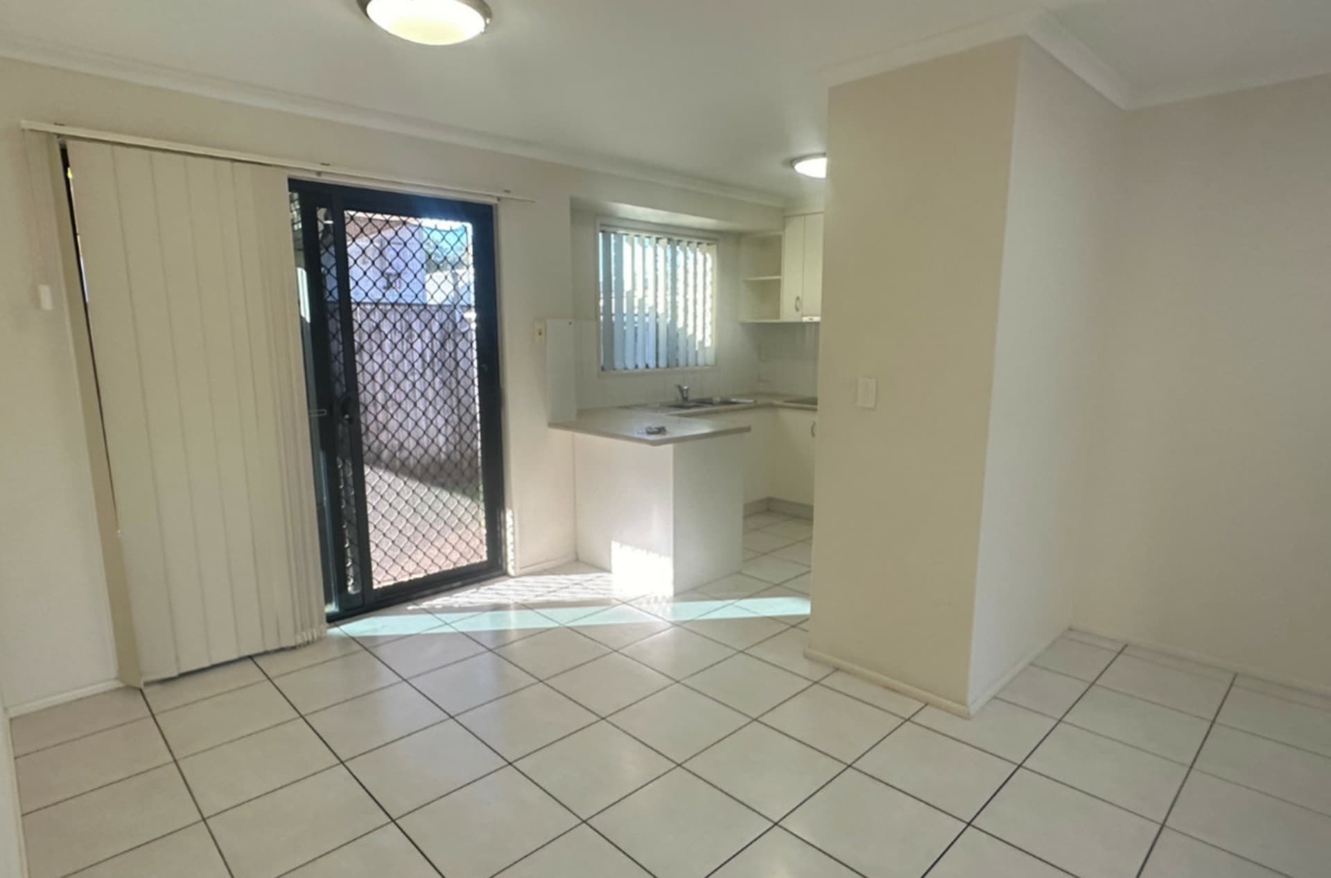 4/3 Robert Street Bundaberg South QLD, Bundaberg South - Thumbnail 8