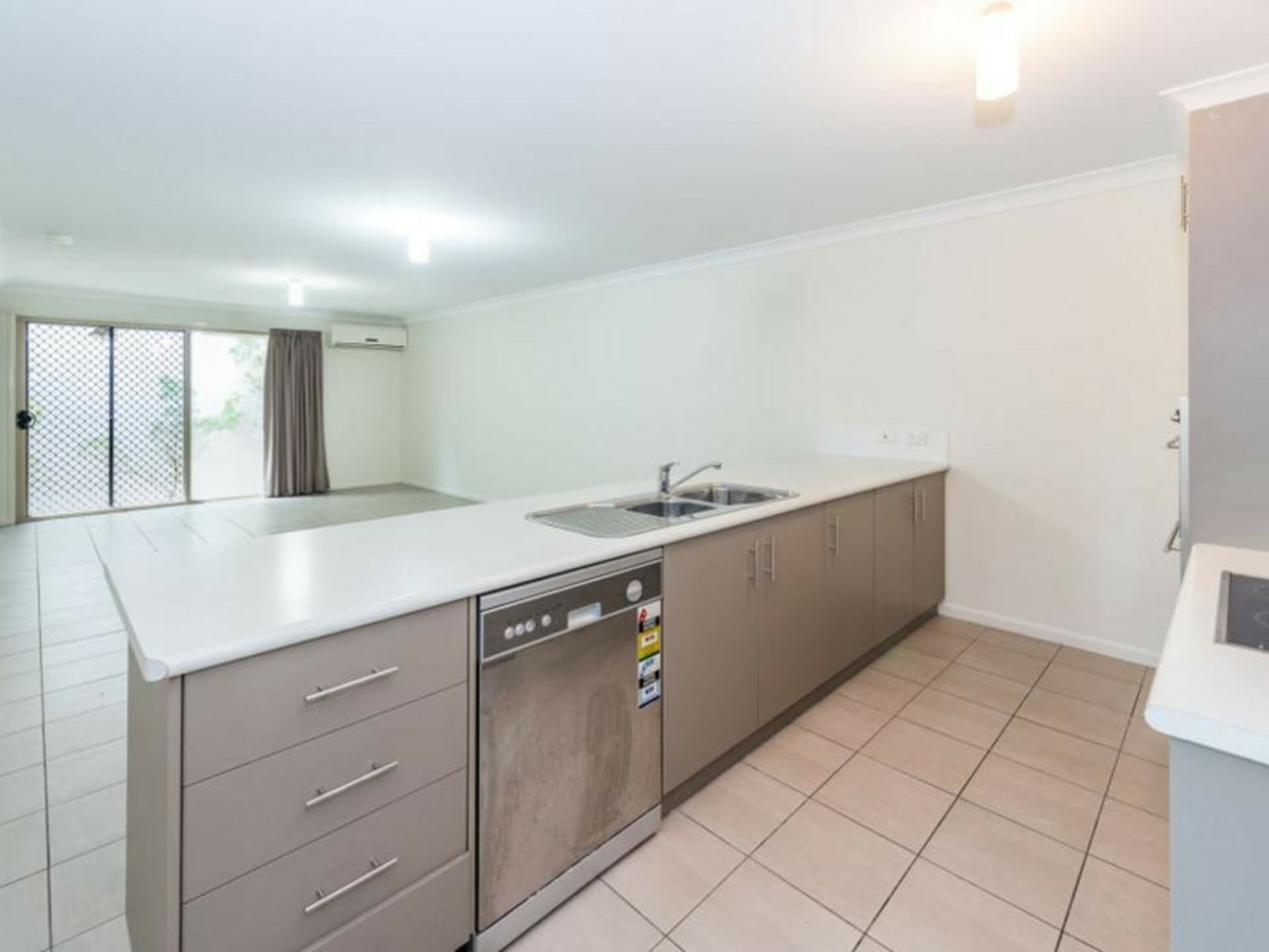 1/50 Maryborough Street Bundaberg South QLD, Bundaberg South - Thumbnail 5