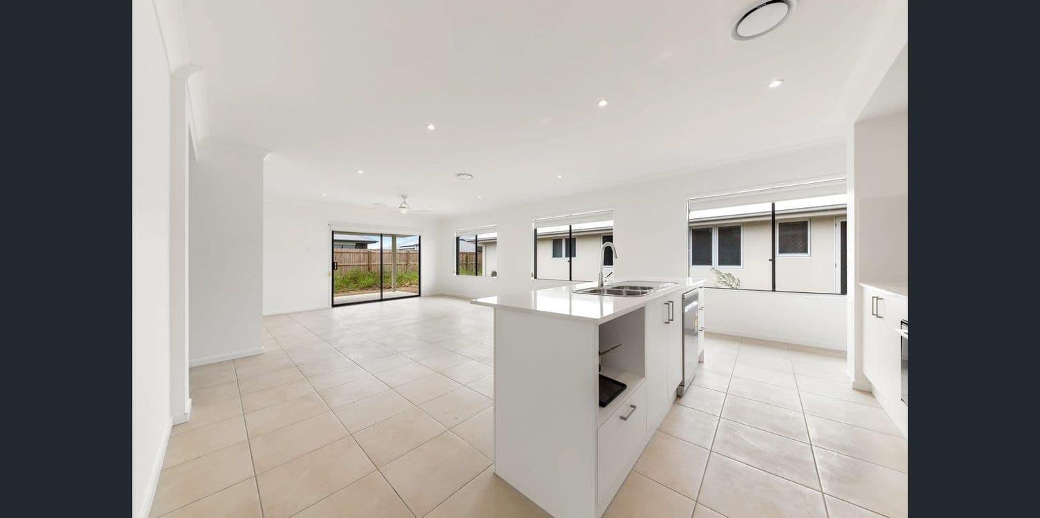 11 Patterson Road, WALLOON, QLD 4306, Walloon - Thumbnail 7