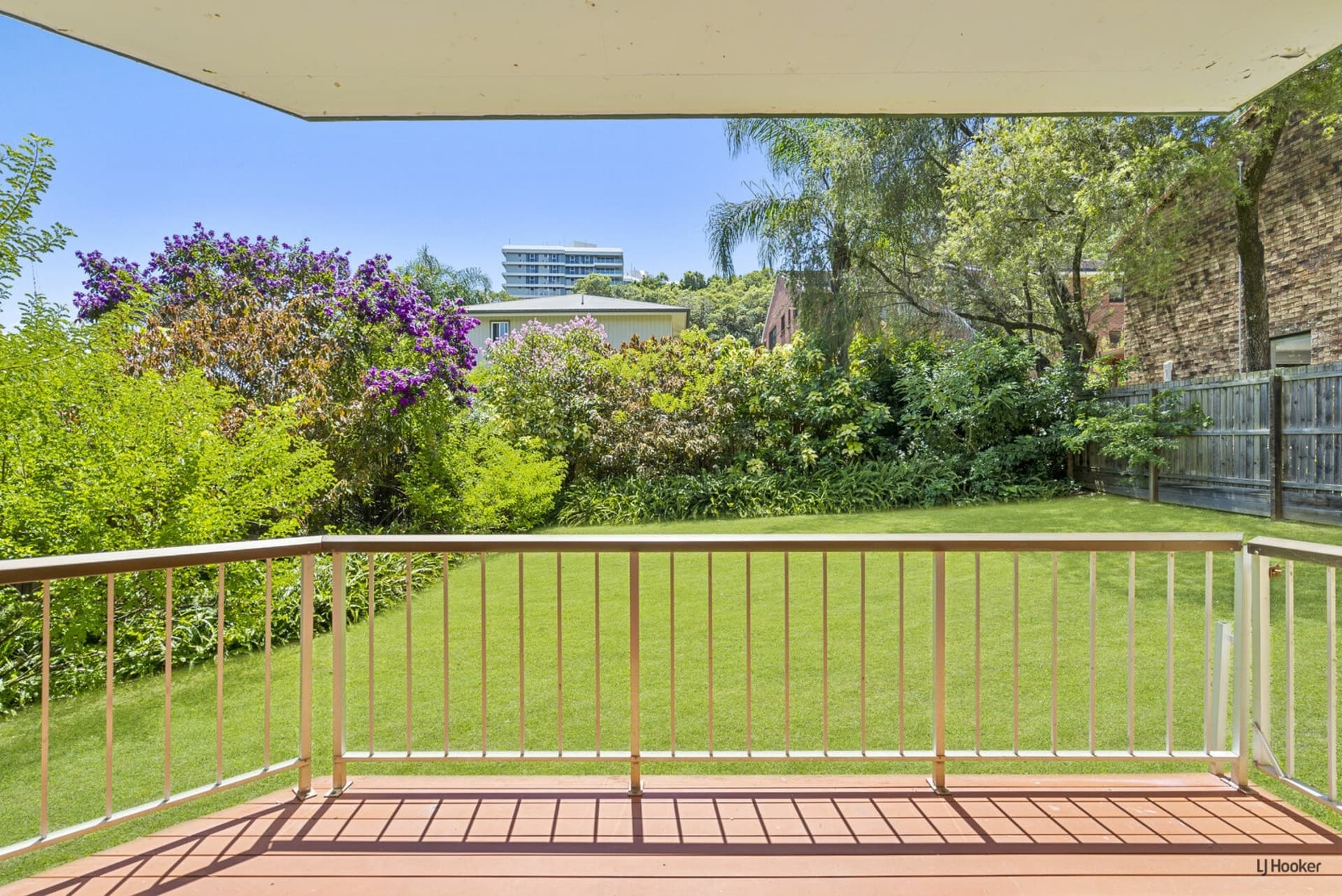 2/11 Hayle Street Burleigh Heads QLD, Burleigh Heads - Thumbnail 2