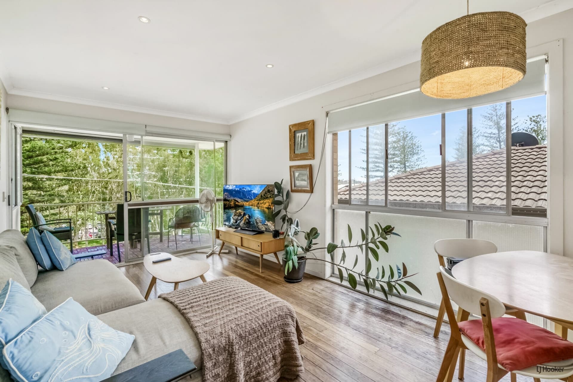 2/51 Hayle Street Burleigh Heads QLD, Burleigh Heads - Thumbnail 3