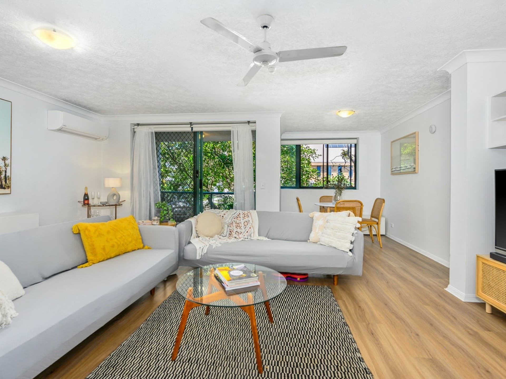 10/1 Burleigh Street Burleigh Heads QLD, Burleigh Heads - Thumbnail 5