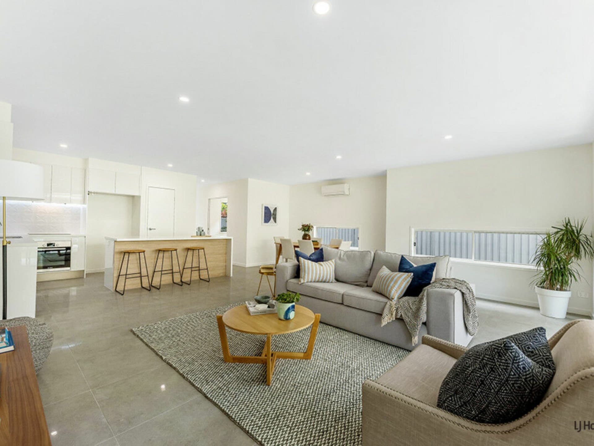 2/4 Beelyu Street Burleigh Heads QLD, Burleigh Heads - Thumbnail 2