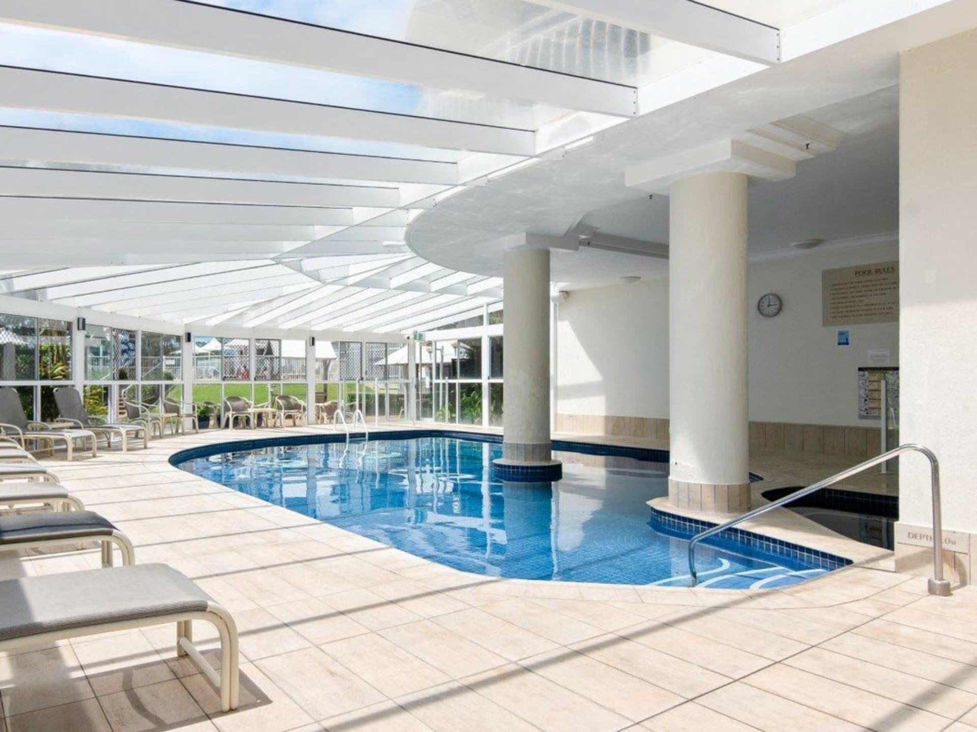 5a/3 Second Avenue Burleigh Heads QLD, Burleigh Heads - Image 1