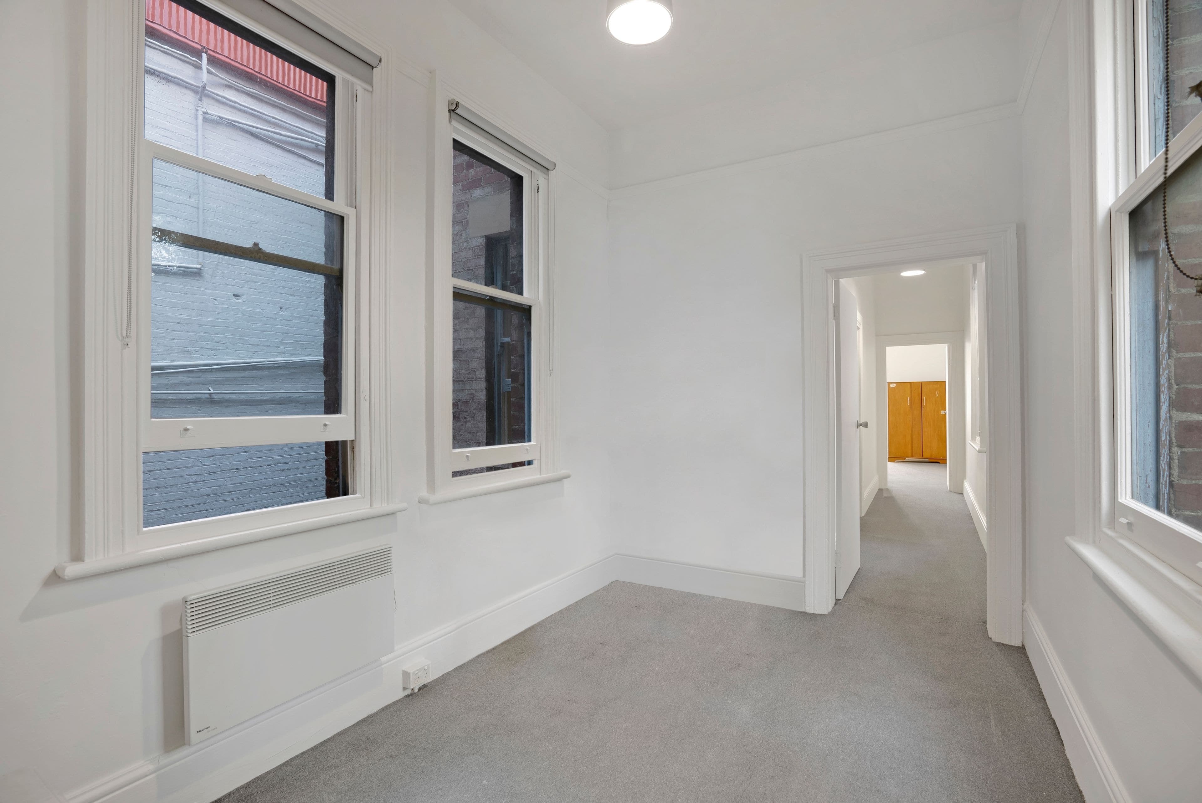 1/136 Collins Street, Hobart - Thumbnail 4