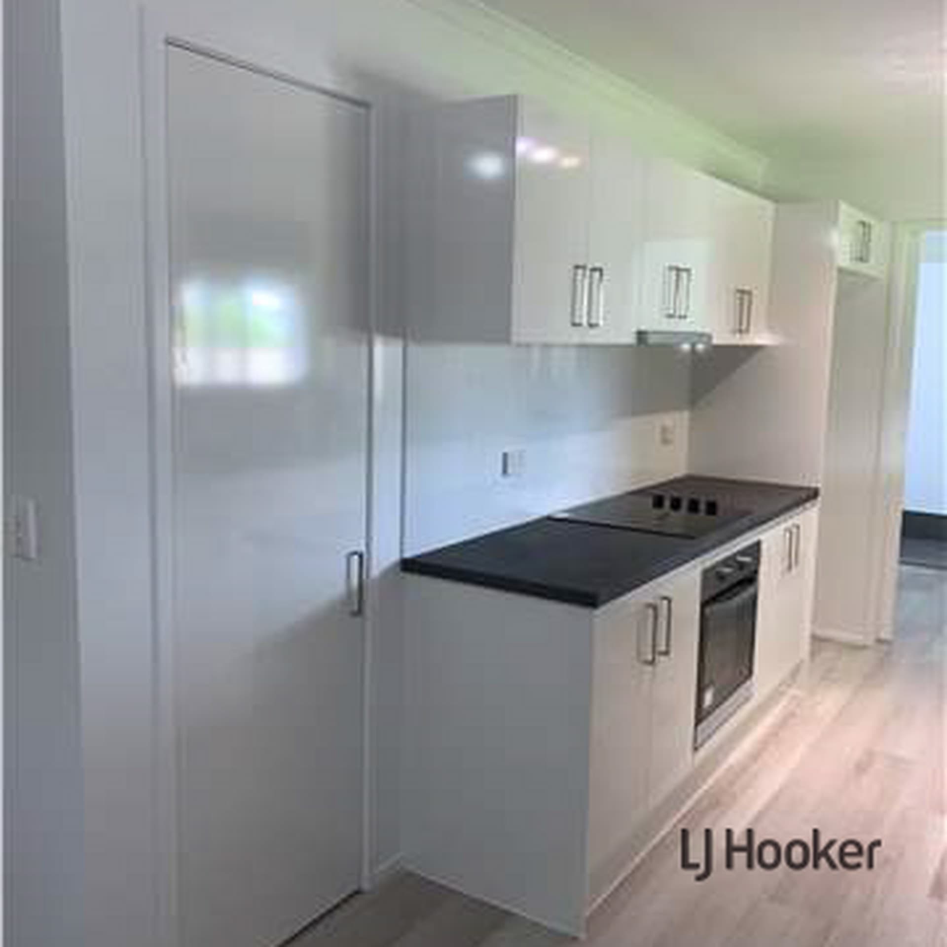 35 Razorbill Street Burleigh Waters QLD, Burleigh Waters - Thumbnail 7