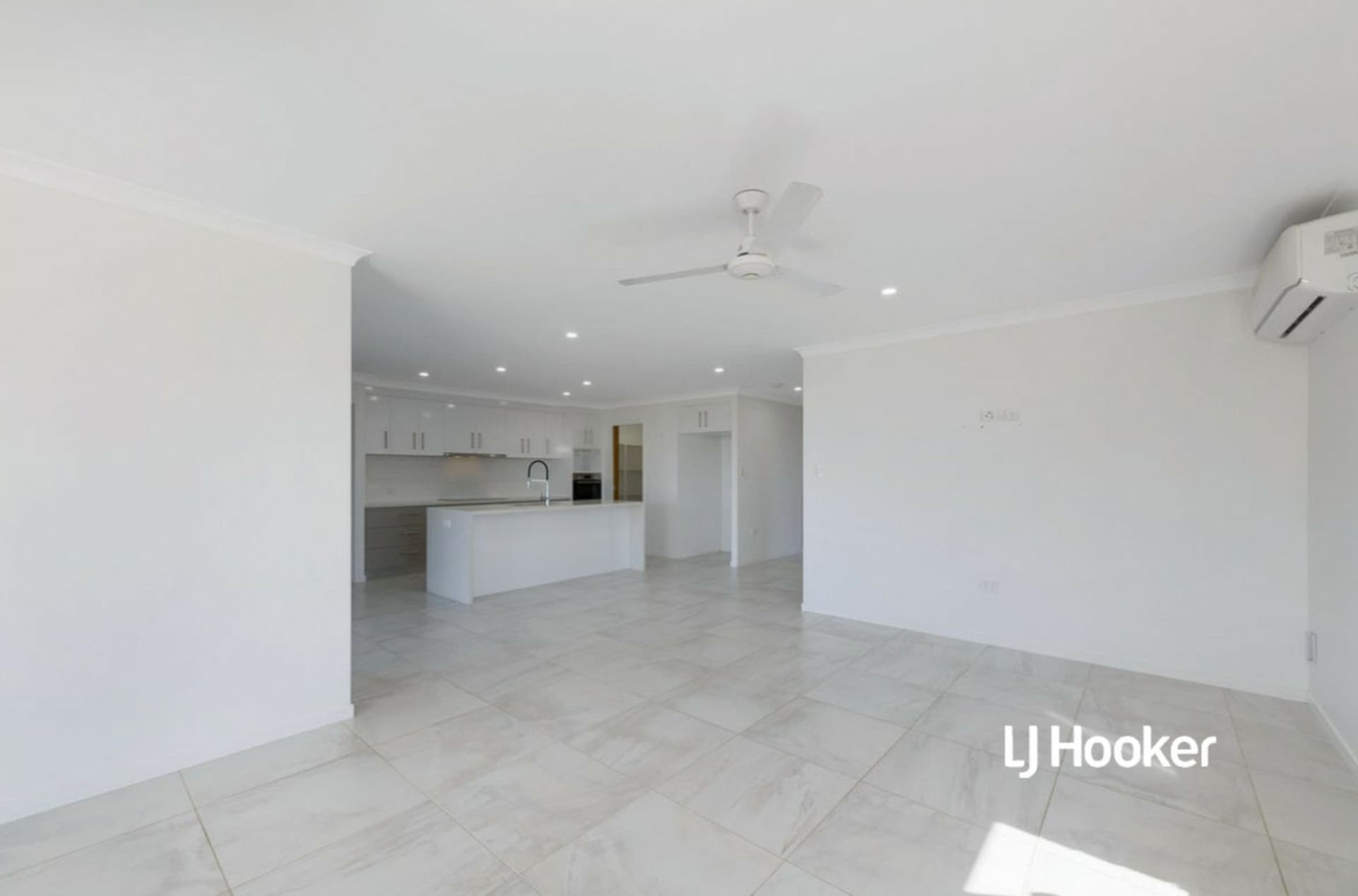 52 Rickerts Road Burnett Heads QLD, Burnett Heads - Thumbnail 5