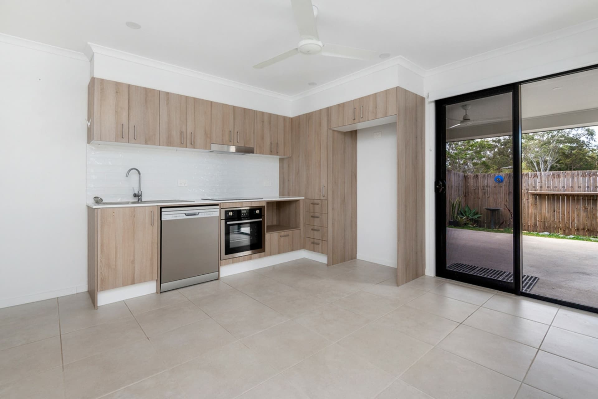 2/3 Oakland Street Burpengary East QLD, Burpengary East - Thumbnail 3