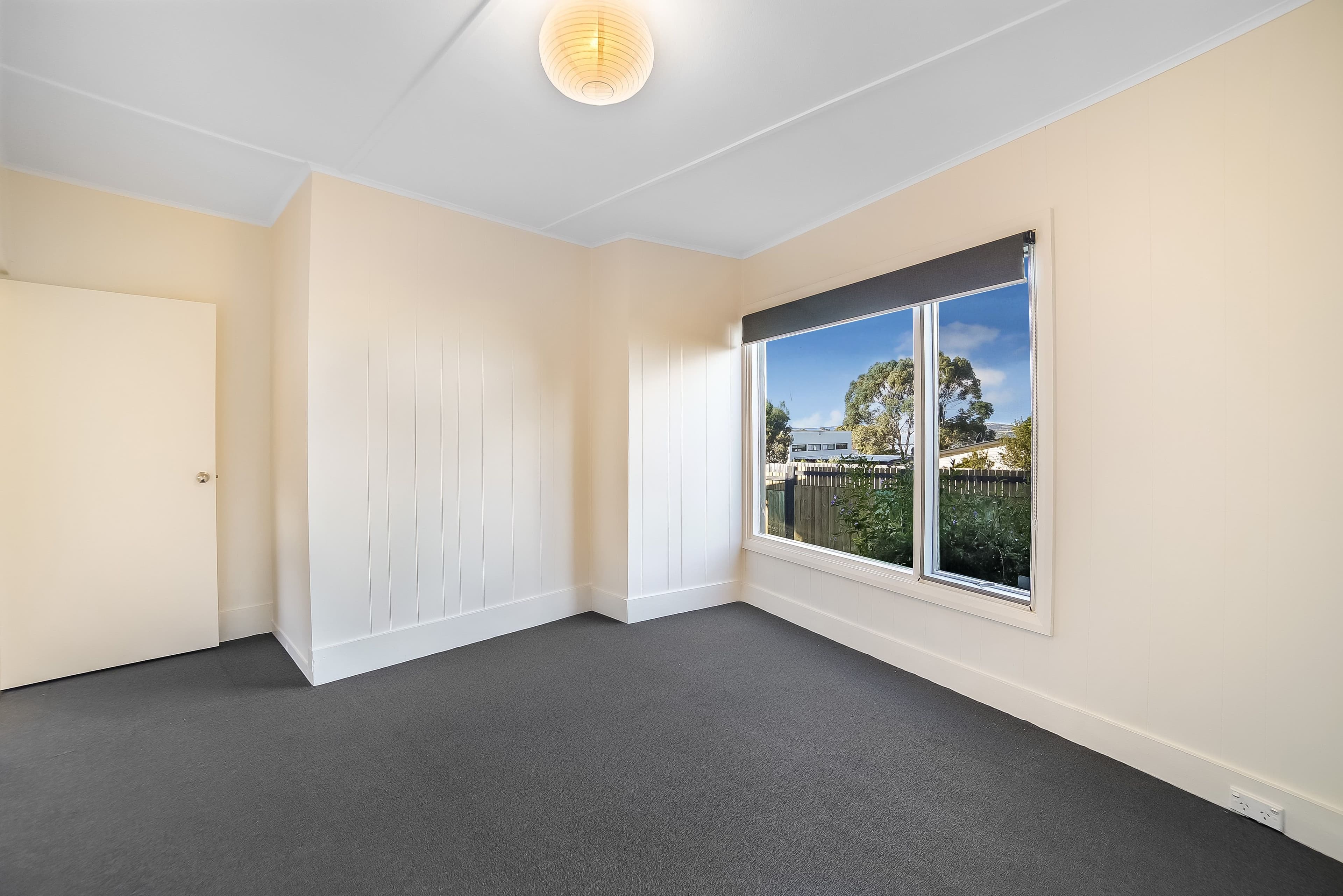233 Roslyn Avenue, Blackmans Bay TAS 7052, Blackmans Bay - Thumbnail 5