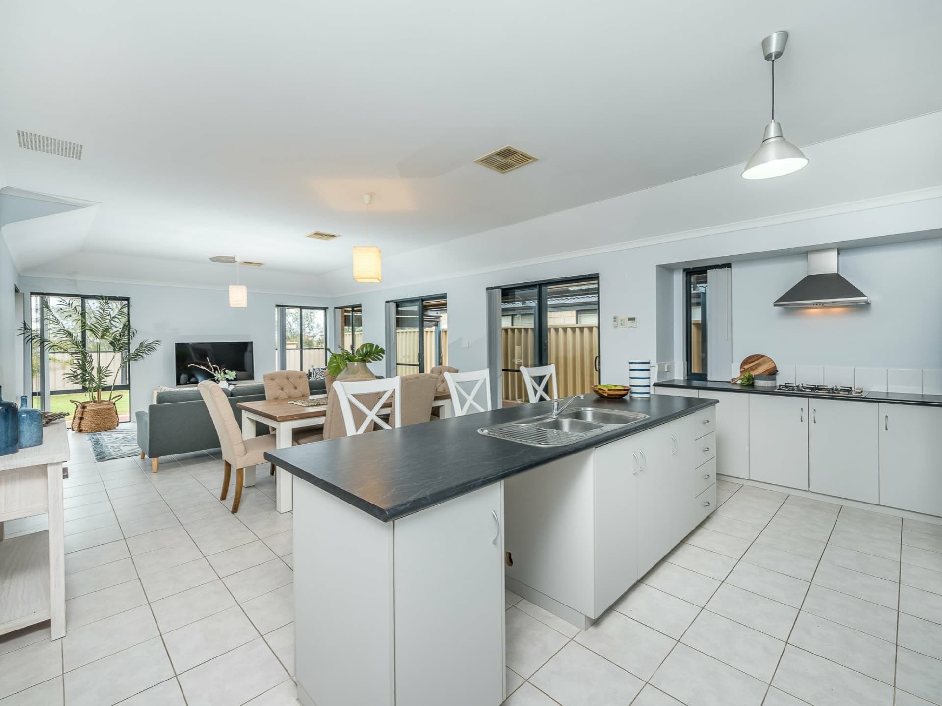 1 Swavesey Avenue Butler WA, Butler - Thumbnail 8