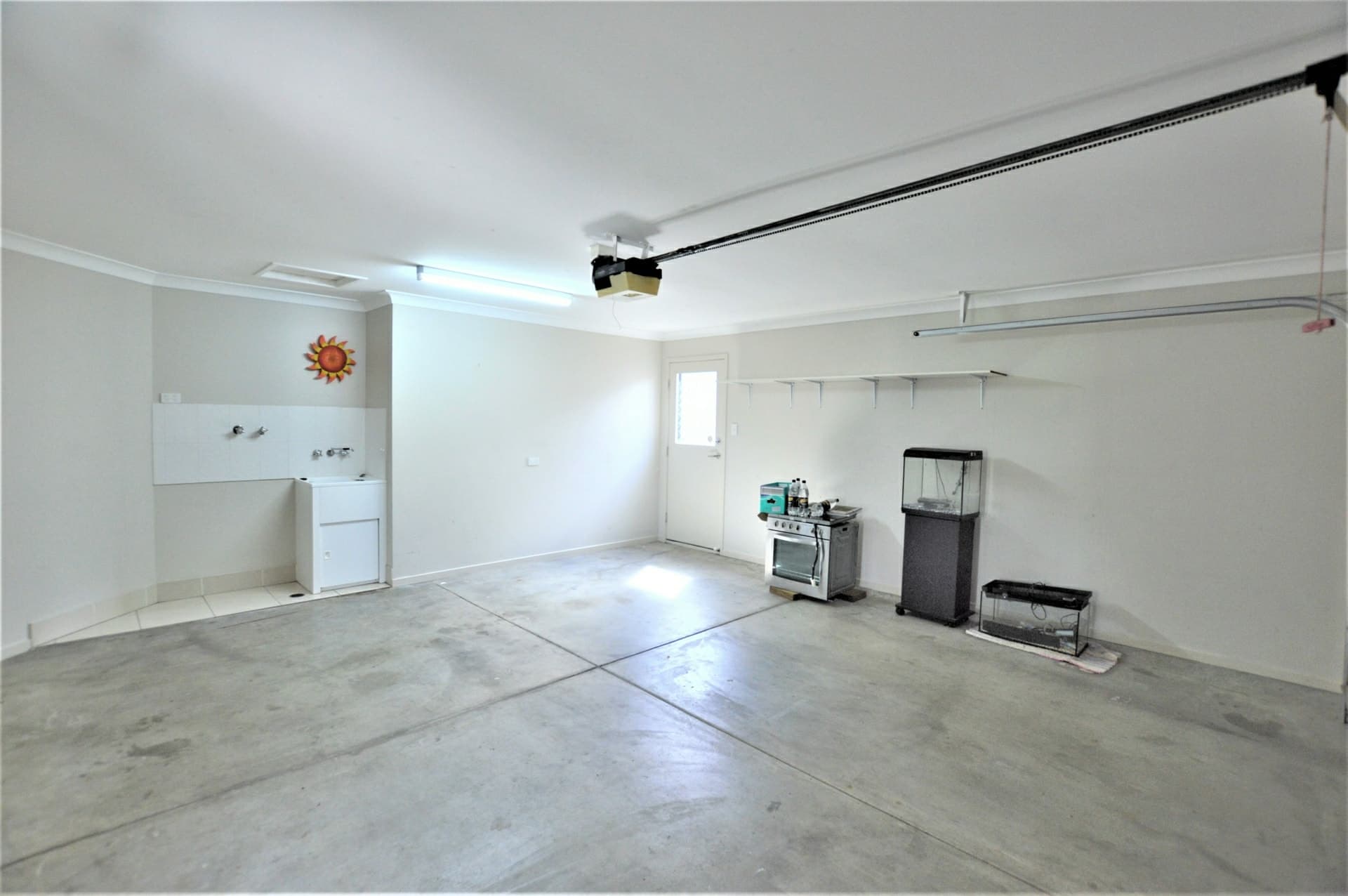6 Durre Street Calamvale QLD, Calamvale - Image 1